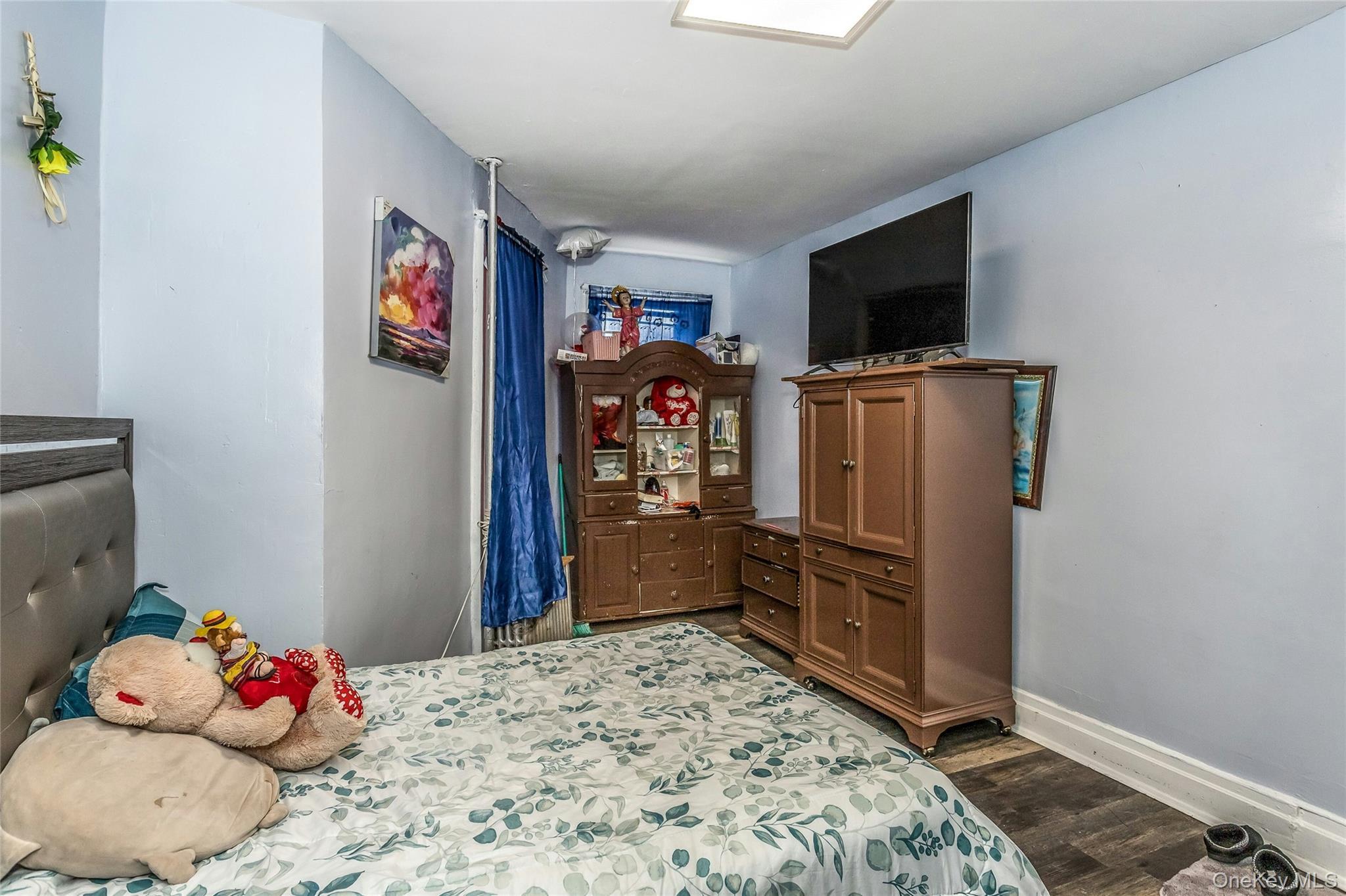 Single Family 64th Queens, NY 11385, MLS-984979-15