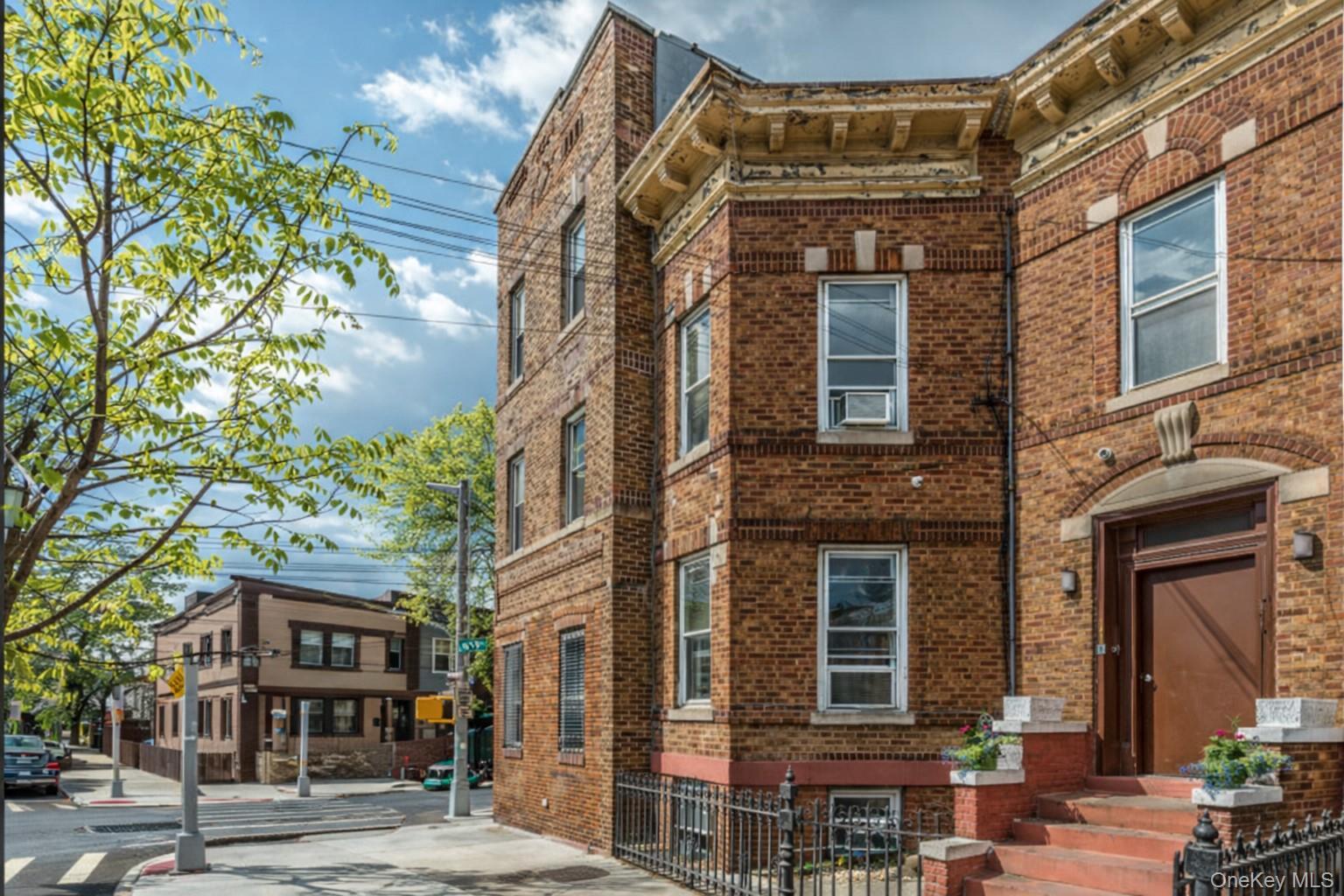 Single Family 64th Queens, NY 11385, MLS-984979-2