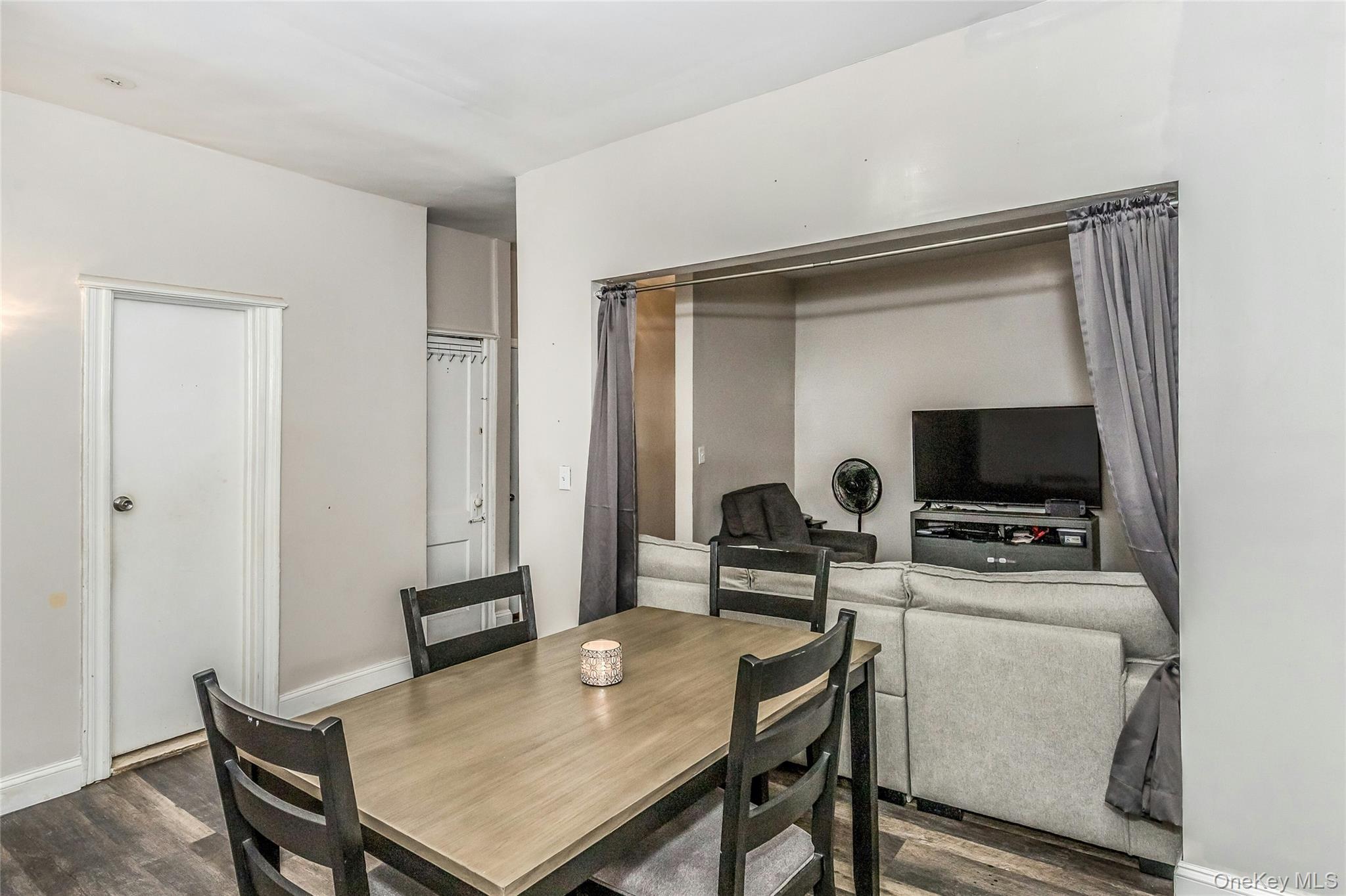 Single Family 64th Queens, NY 11385, MLS-984979-8