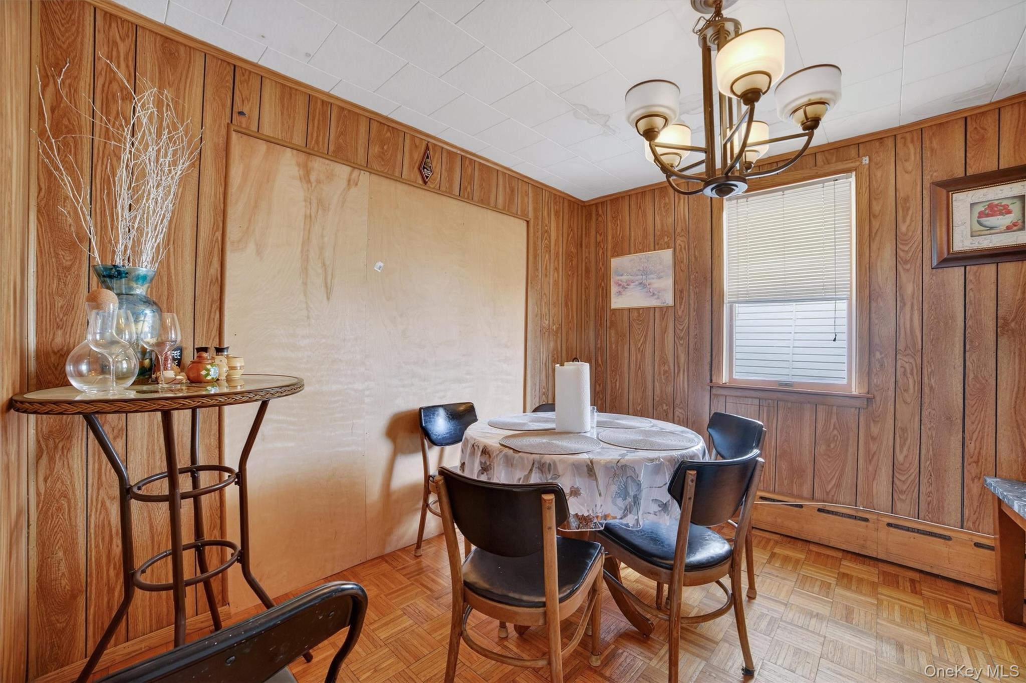 Single Family Terrace  Westchester County, NY 10562, MLS-985026-12