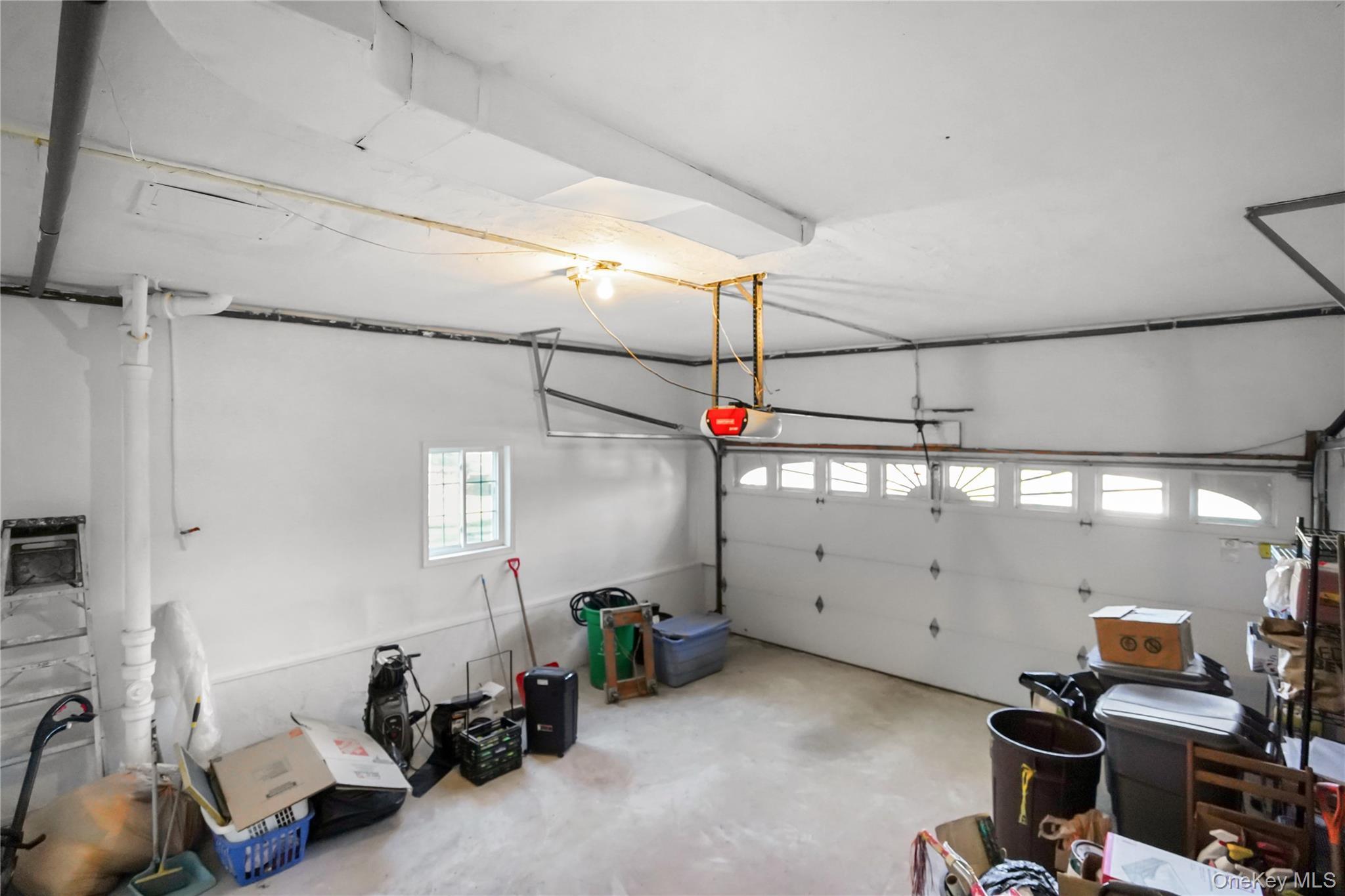 Single Family Oakdale Road  Nassau County, NY 11577, MLS-985048-19