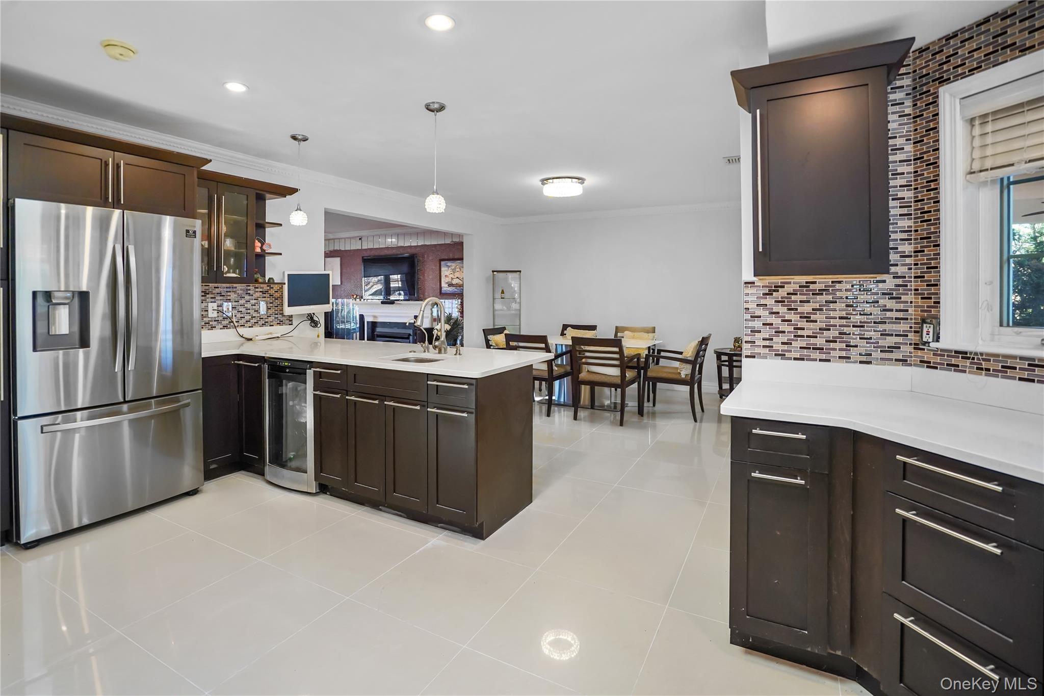 Single Family Oakdale Road  Nassau County, NY 11577, MLS-985048-6