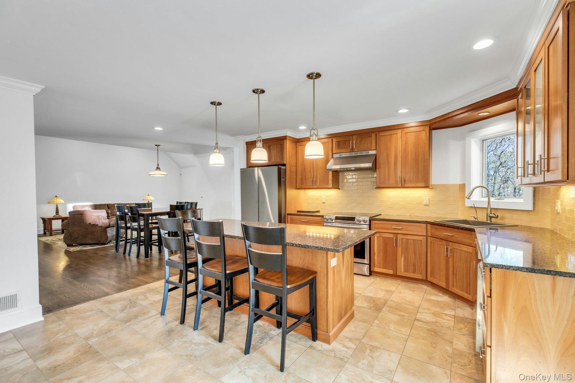 Single Family Quail Run Suffolk County, NY 11946, MLS-985093-13