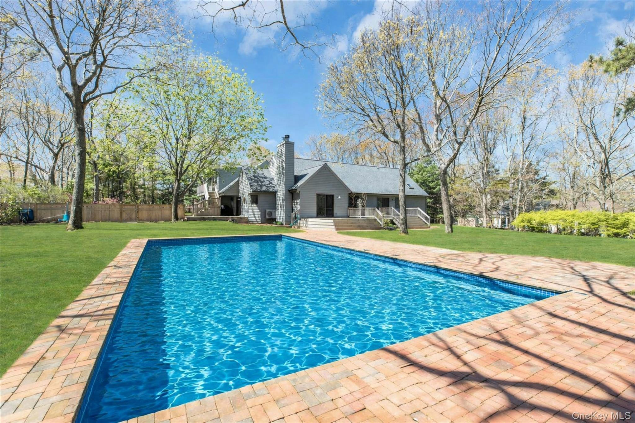 Single Family Quail Run Suffolk County, NY 11946, MLS-985093-3