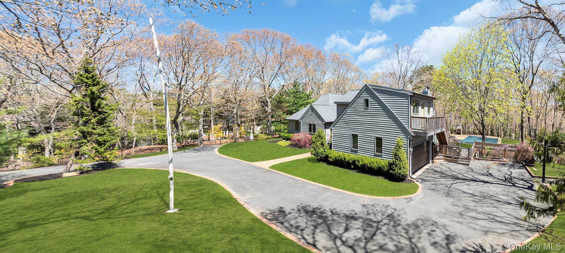 Single Family Quail Run Suffolk County, NY 11946, MLS-985093-44