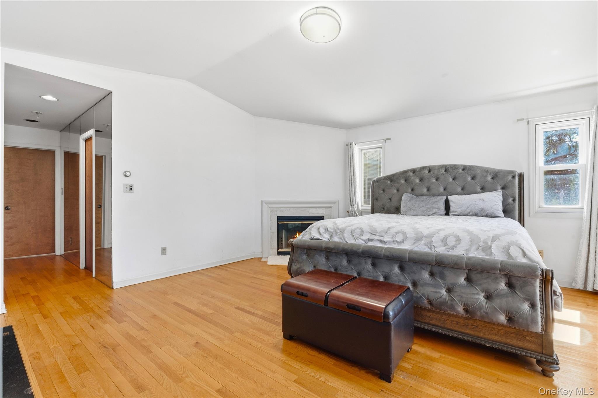 Single Family Melrose  Albany County, NY 12203, MLS-985106-16