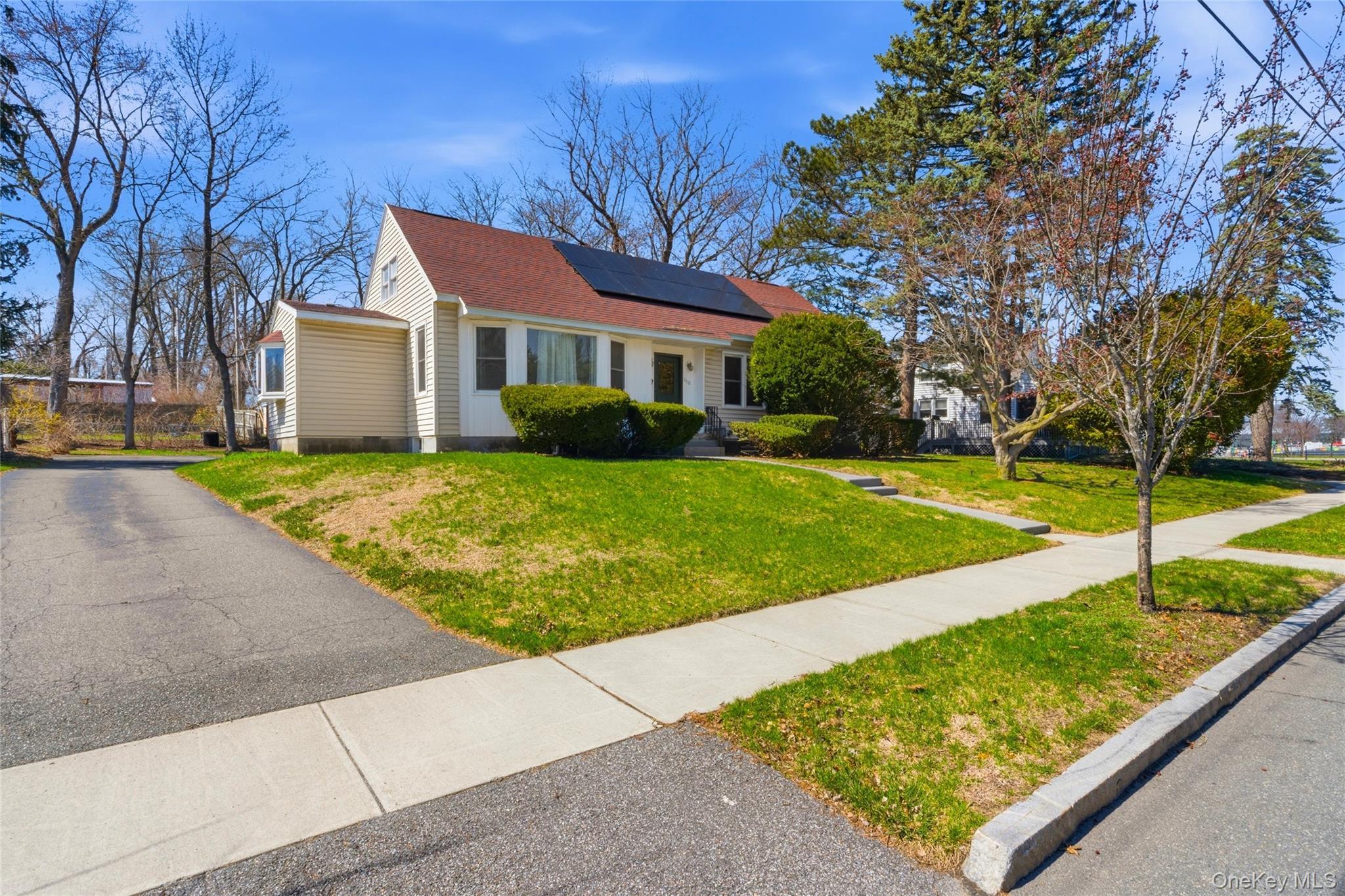 Single Family Melrose  Albany County, NY 12203, MLS-985106-3