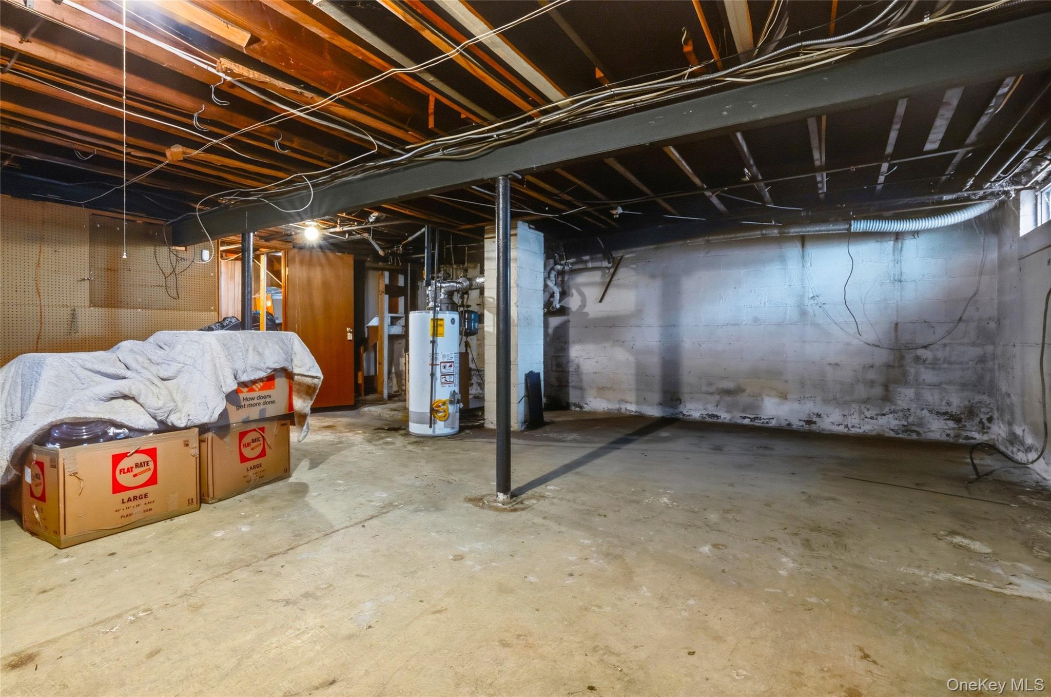 Single Family Melrose  Albany County, NY 12203, MLS-985106-40