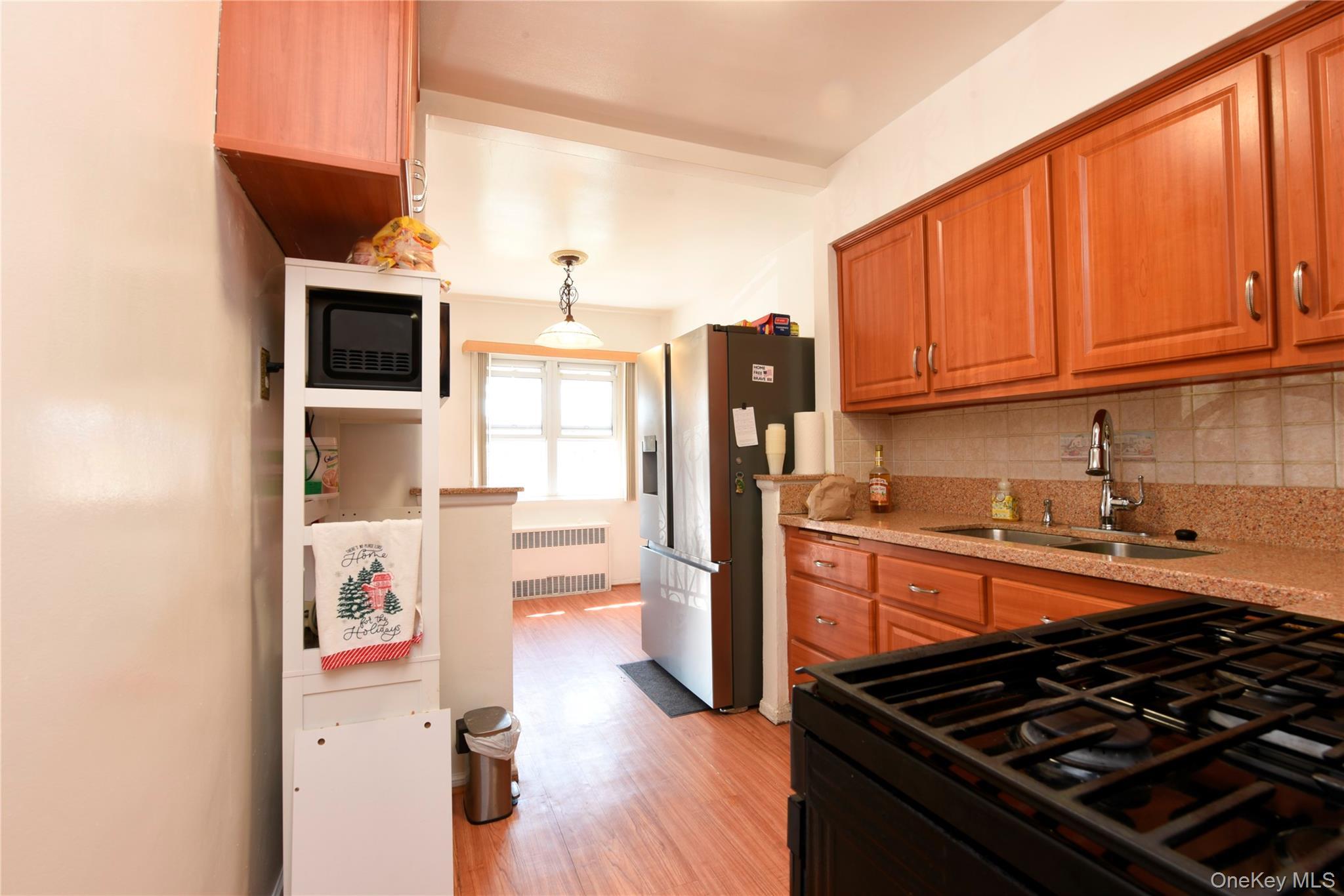 Single Family Avenue L  Brooklyn, NY 11236, MLS-985109-6
