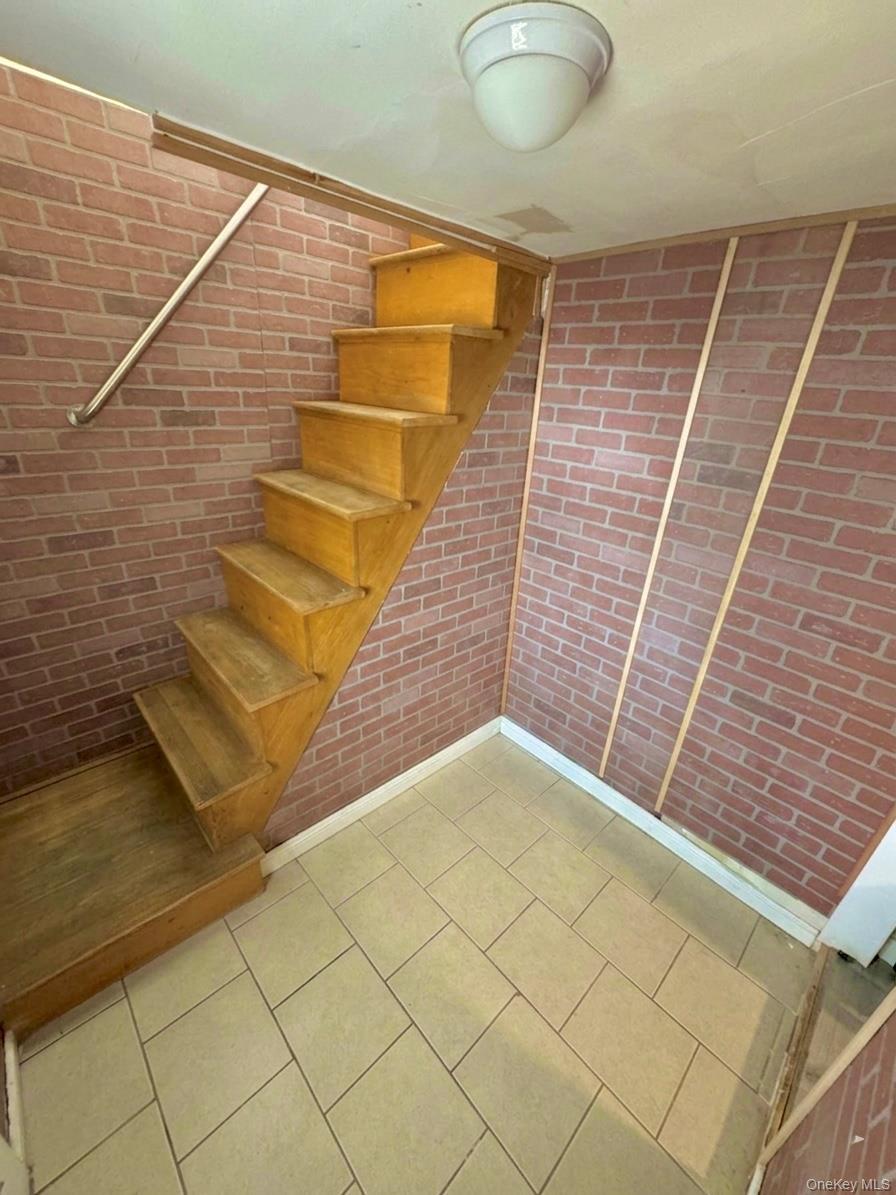 Single Family Center  Orange County, NY 10928, MLS-985113-12