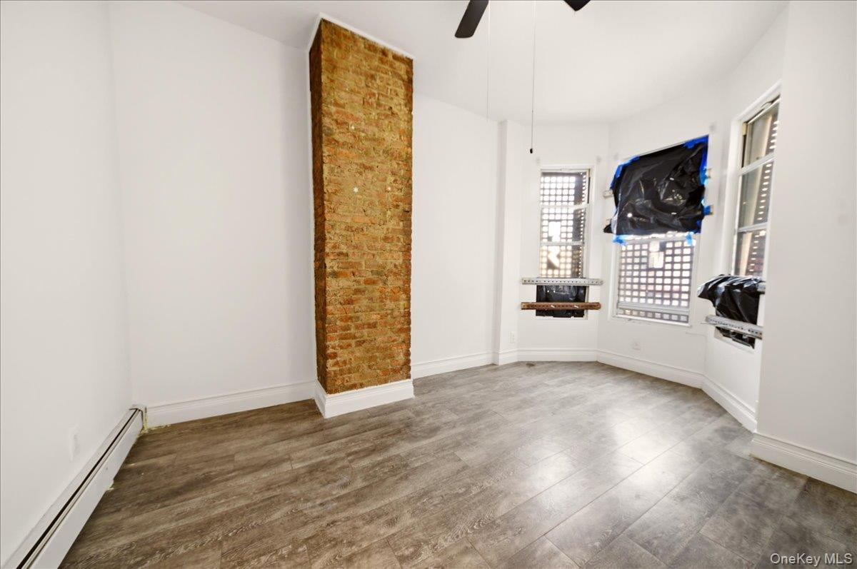 Single Family 165th  Bronx, NY 10452, MLS-985123-19