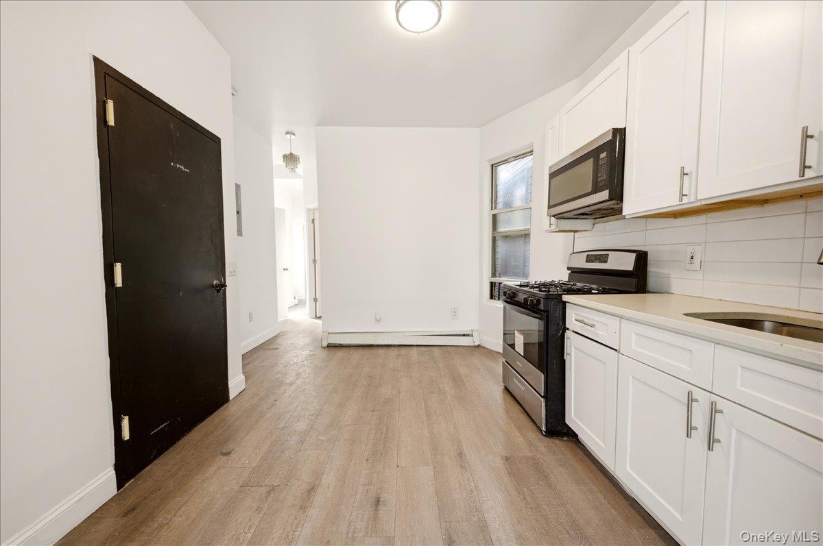 Single Family 165th  Bronx, NY 10452, MLS-985123-5