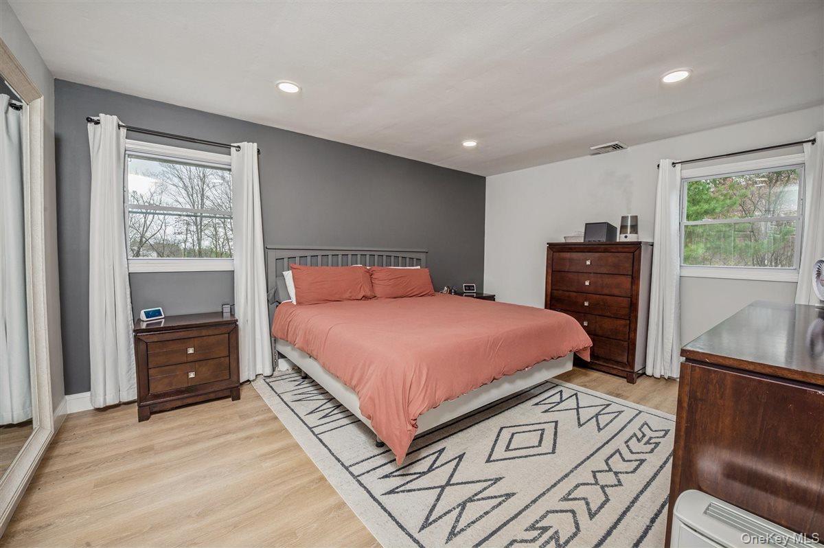 Single Family Valkill  Dutchess County, NY 12601, MLS-985152-12