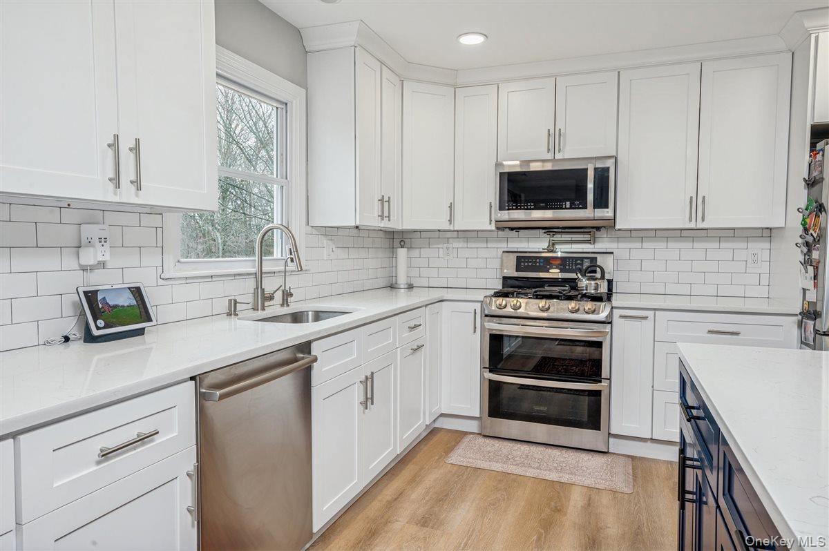 Single Family Valkill  Dutchess County, NY 12601, MLS-985152-7