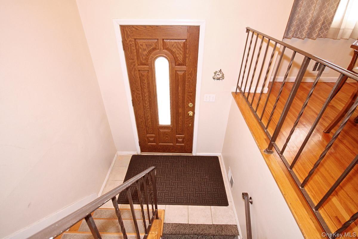 Single Family Gurley  Staten Island, NY 10308, MLS-985171-15