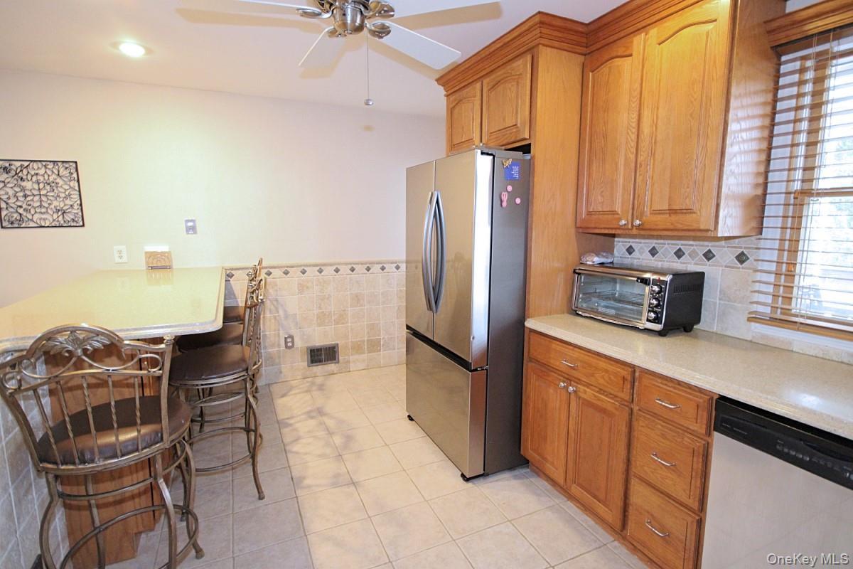 Single Family Gurley  Staten Island, NY 10308, MLS-985171-20