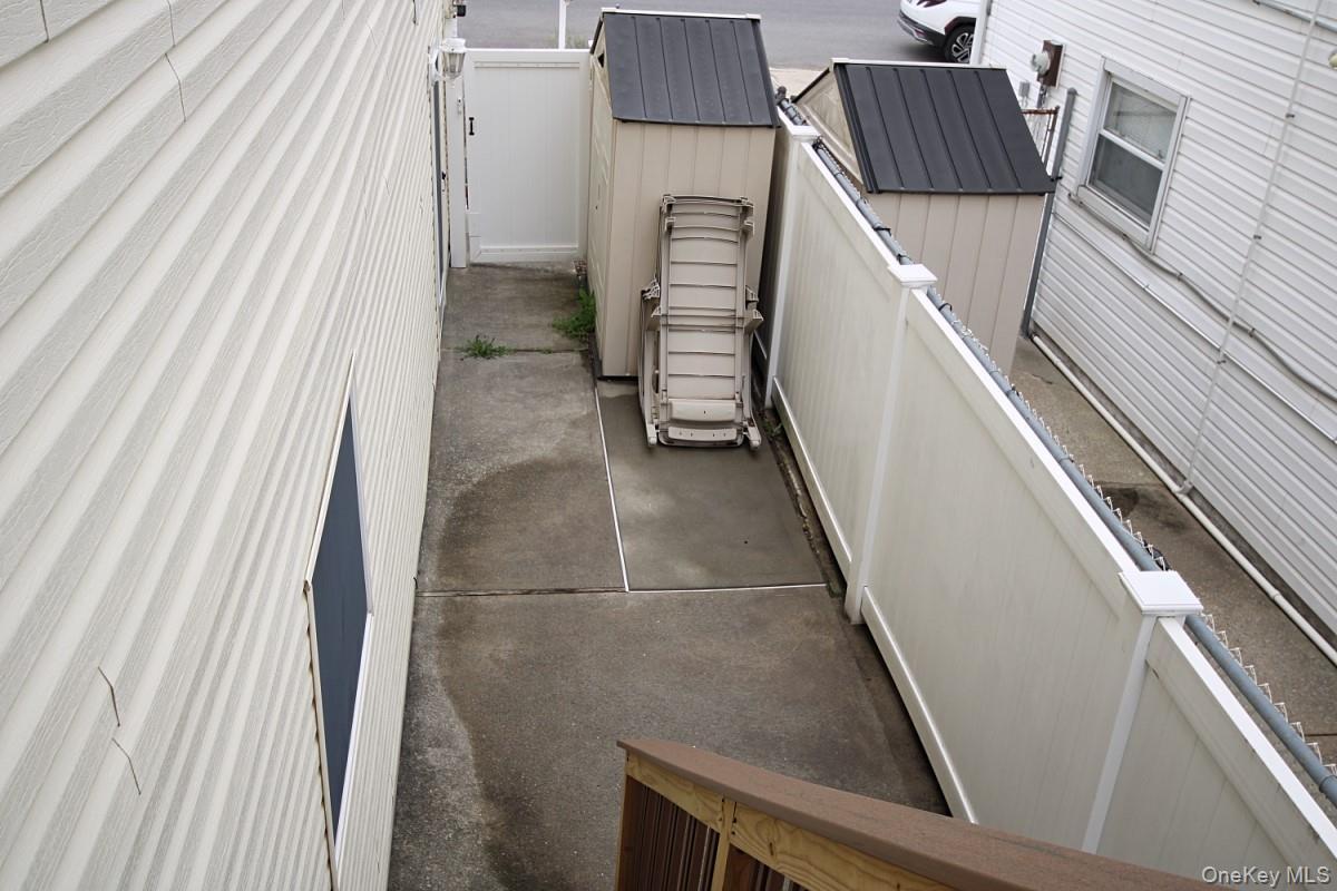 Single Family Gurley  Staten Island, NY 10308, MLS-985171-7