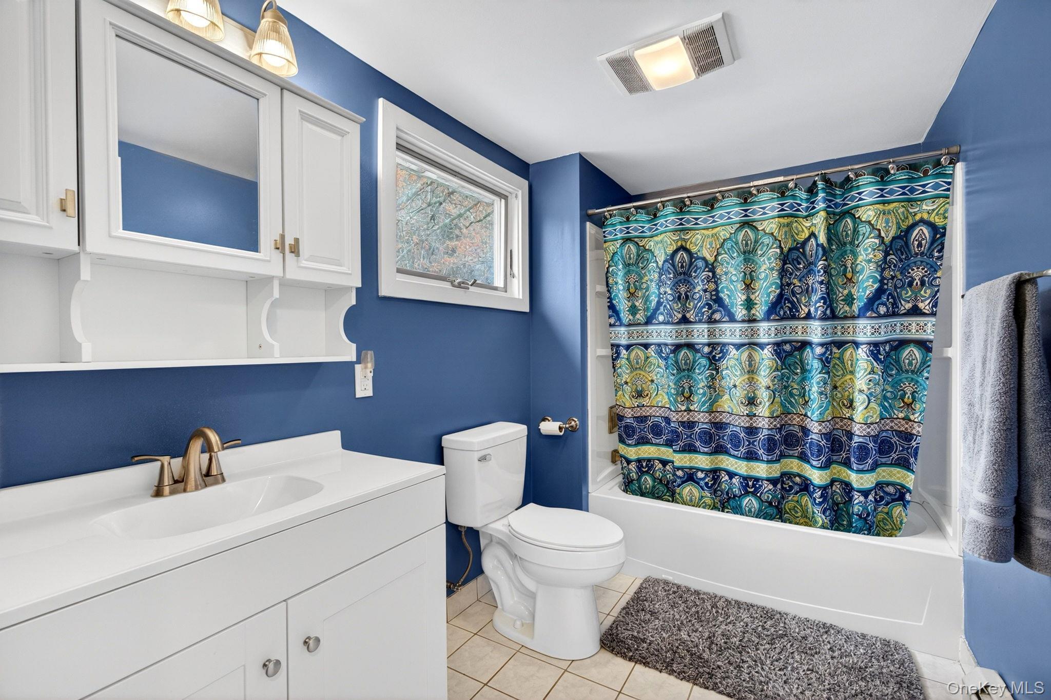 Single Family Airport  Ulster County, NY 12404, MLS-985209-21