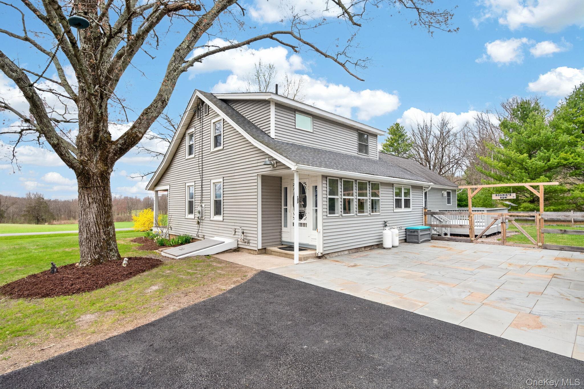 Single Family Airport  Ulster County, NY 12404, MLS-985209-29