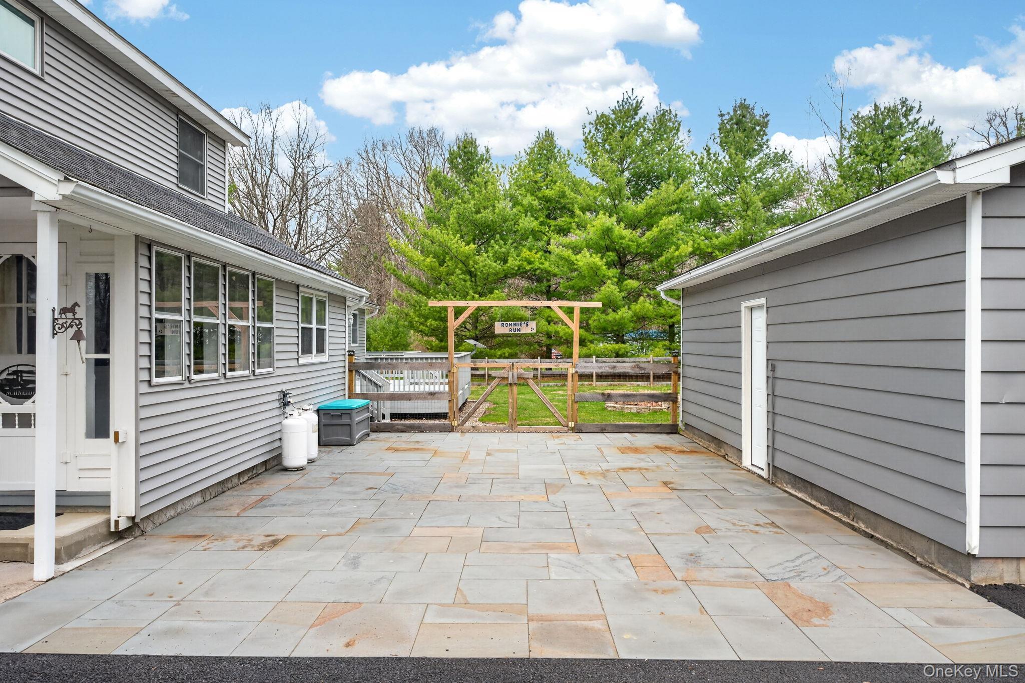 Single Family Airport  Ulster County, NY 12404, MLS-985209-30