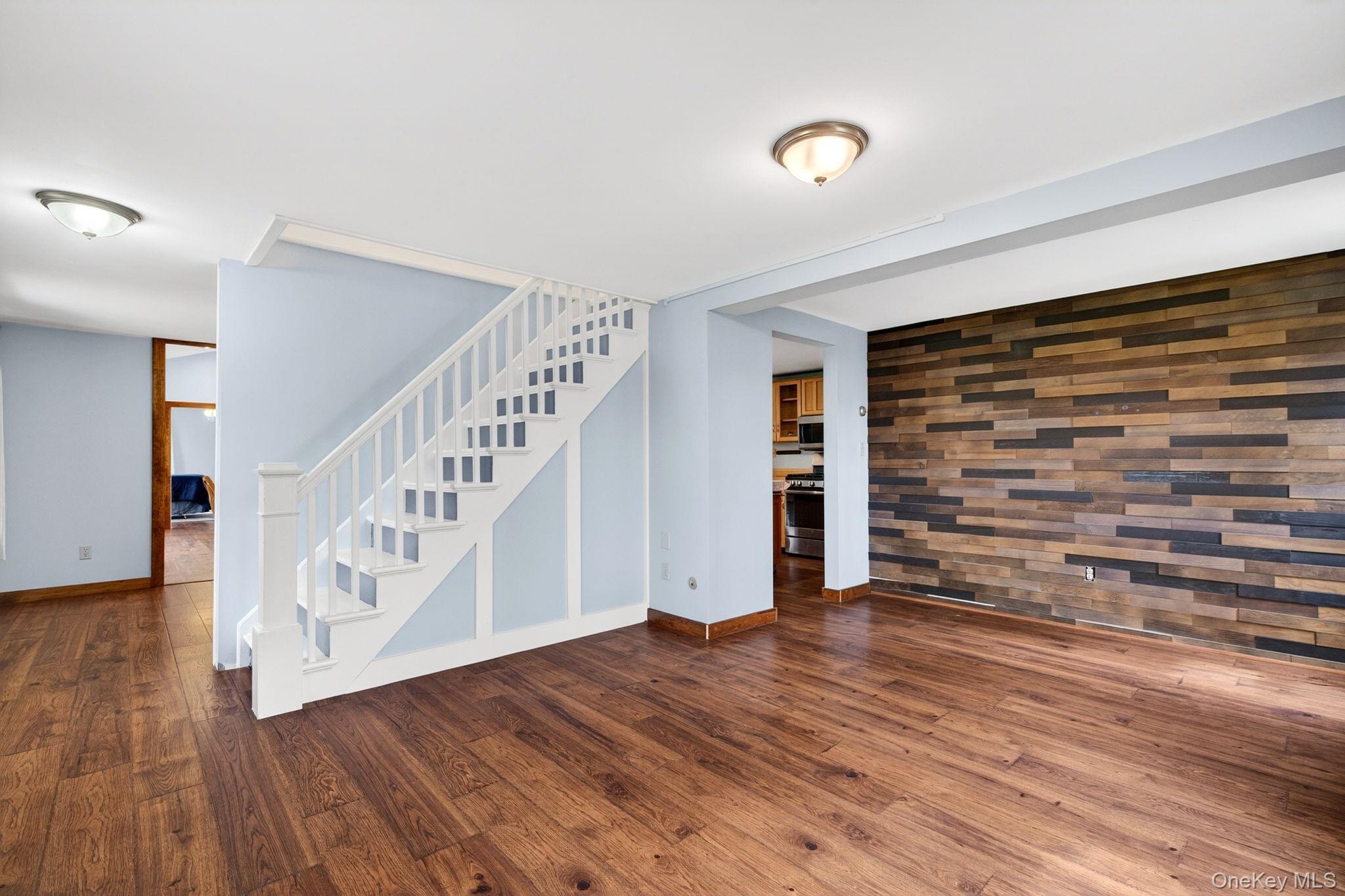 Single Family Airport  Ulster County, NY 12404, MLS-985209-4