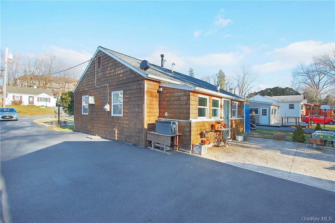 Single Family Forshee  Orange County, NY 10950, MLS-985212-17