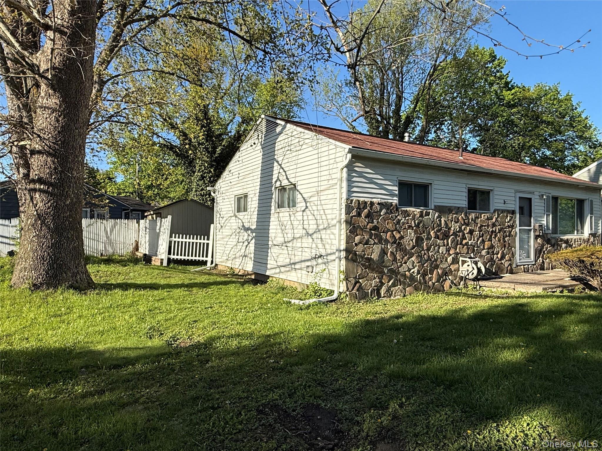 Single Family Gardner  Orange County, NY 12550, MLS-985218-13