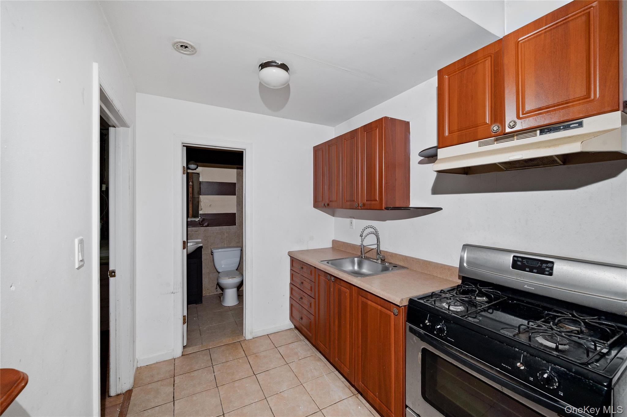 Single Family Wilson  Suffolk County, NY 11701, MLS-985223-11