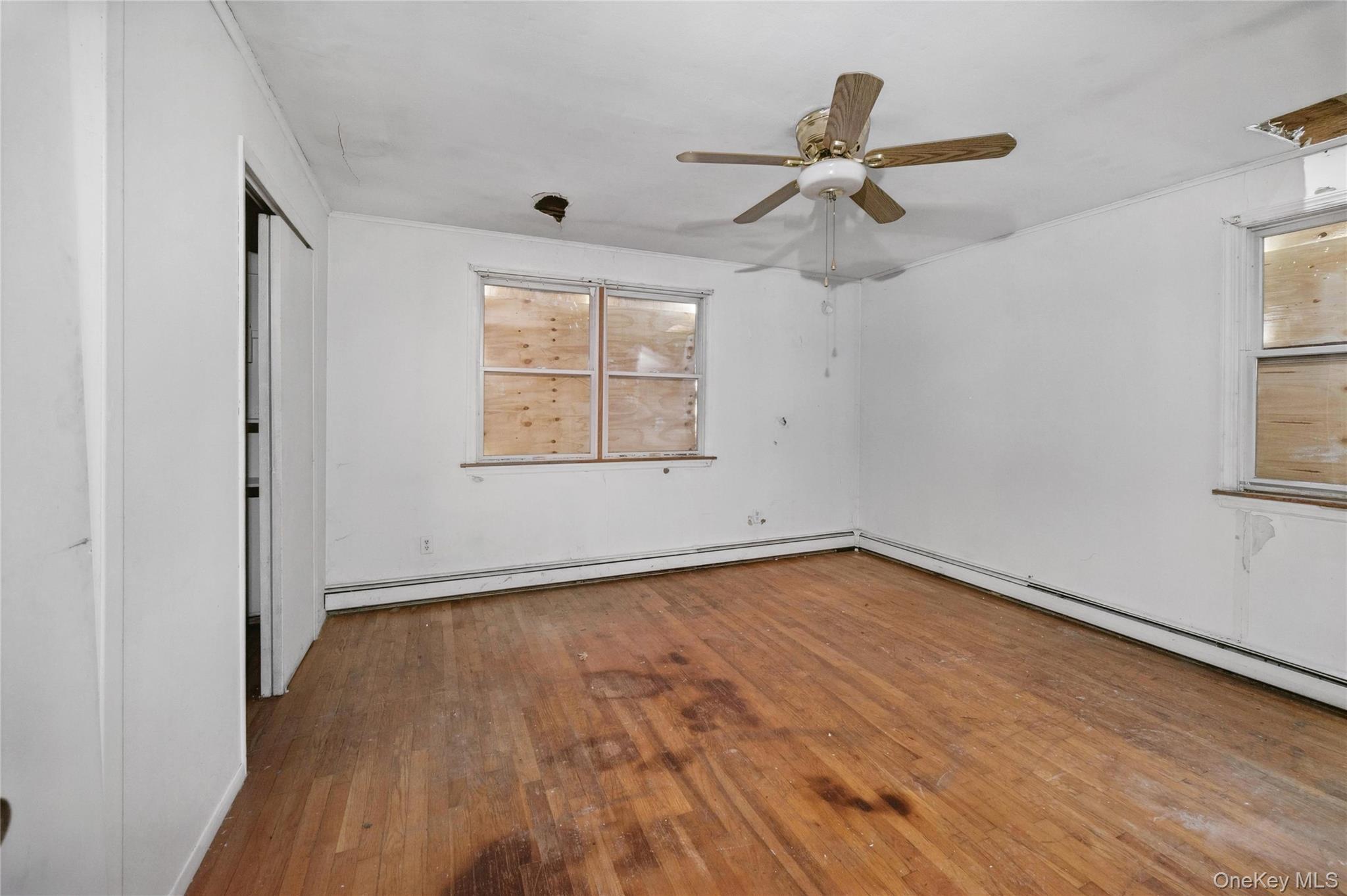 Single Family Wilson  Suffolk County, NY 11701, MLS-985223-16