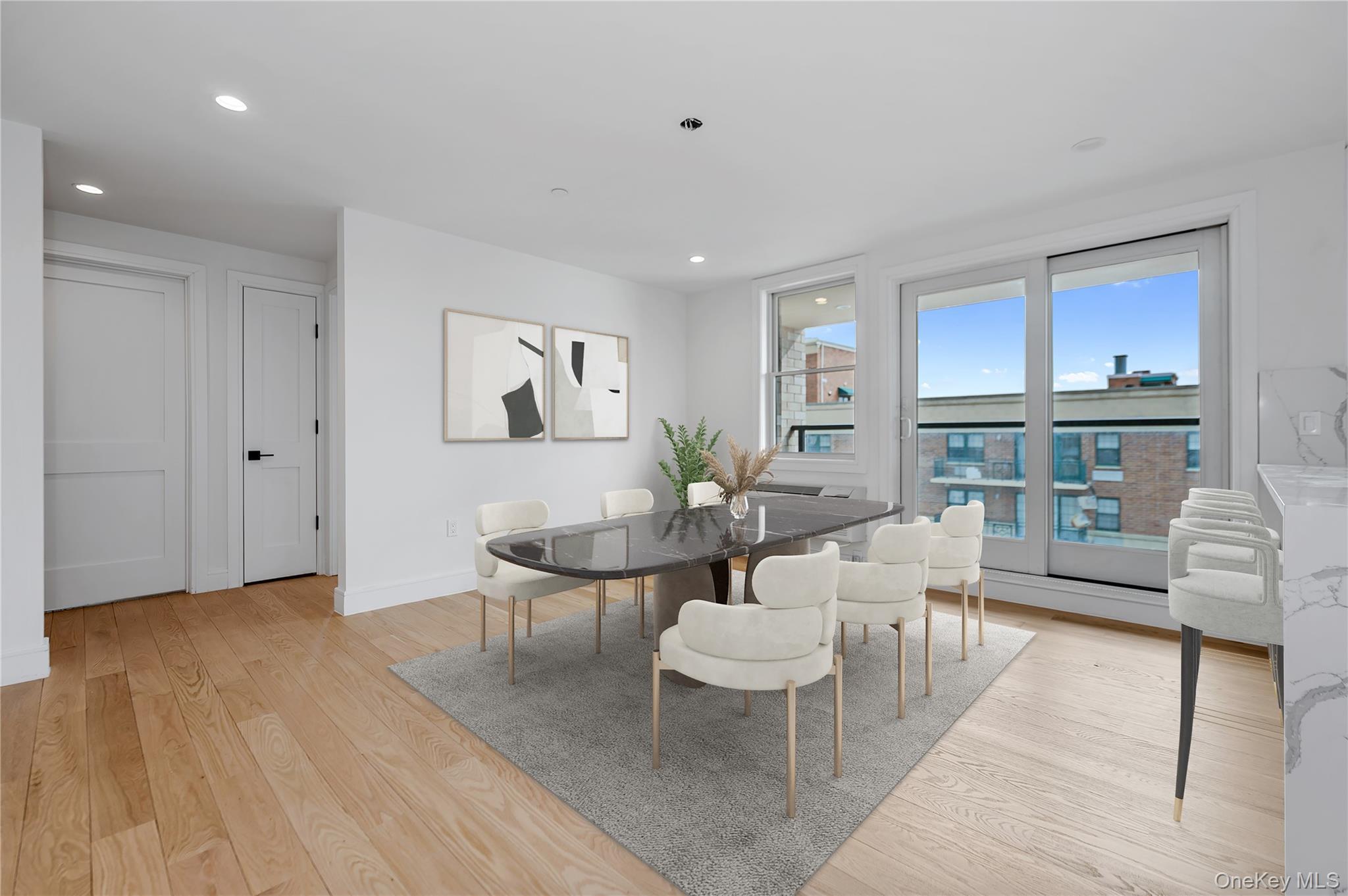 Condo Broadway  Nassau County, NY 11561, MLS-985231-18