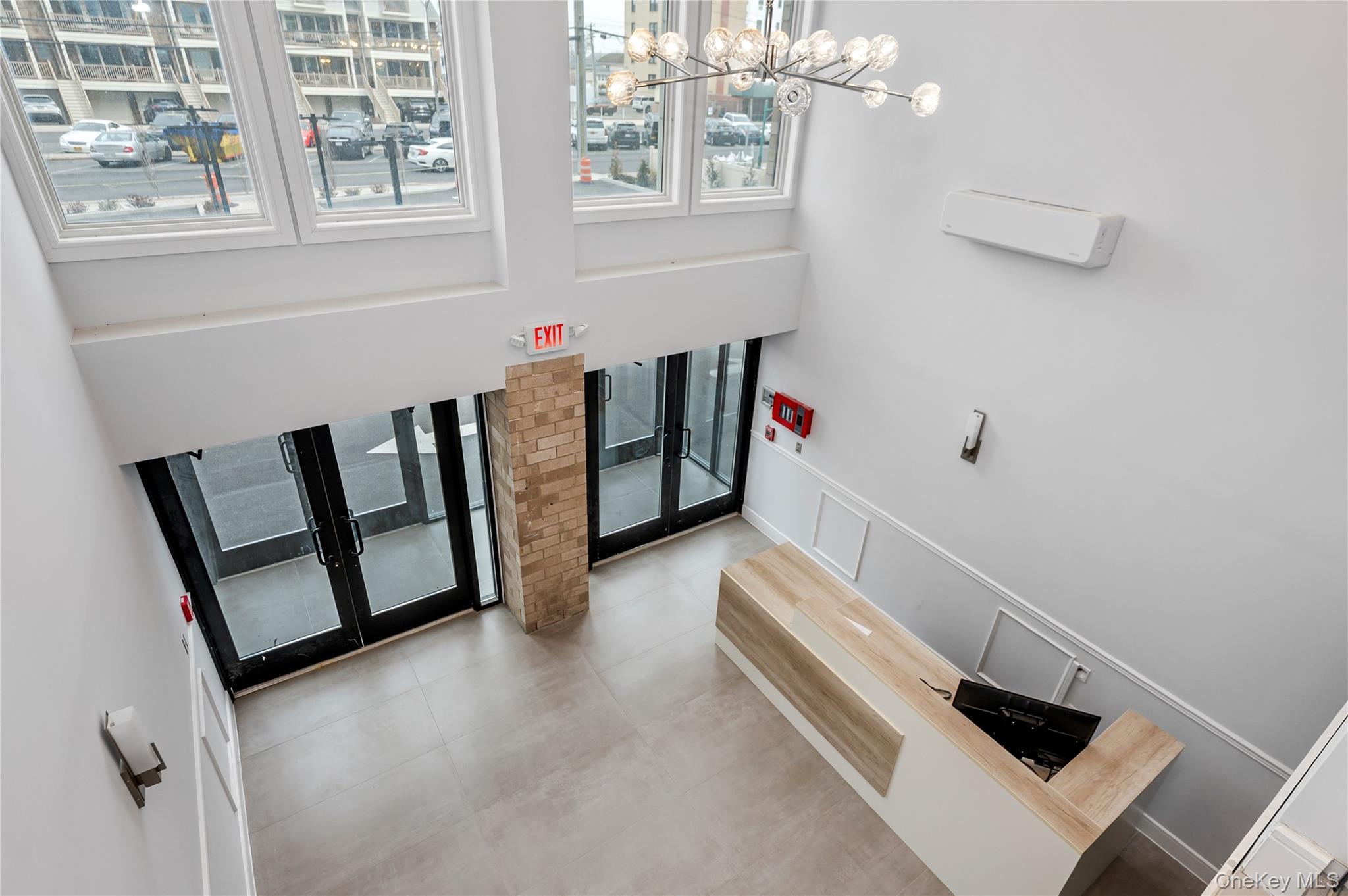 Condo Broadway  Nassau County, NY 11561, MLS-985231-2