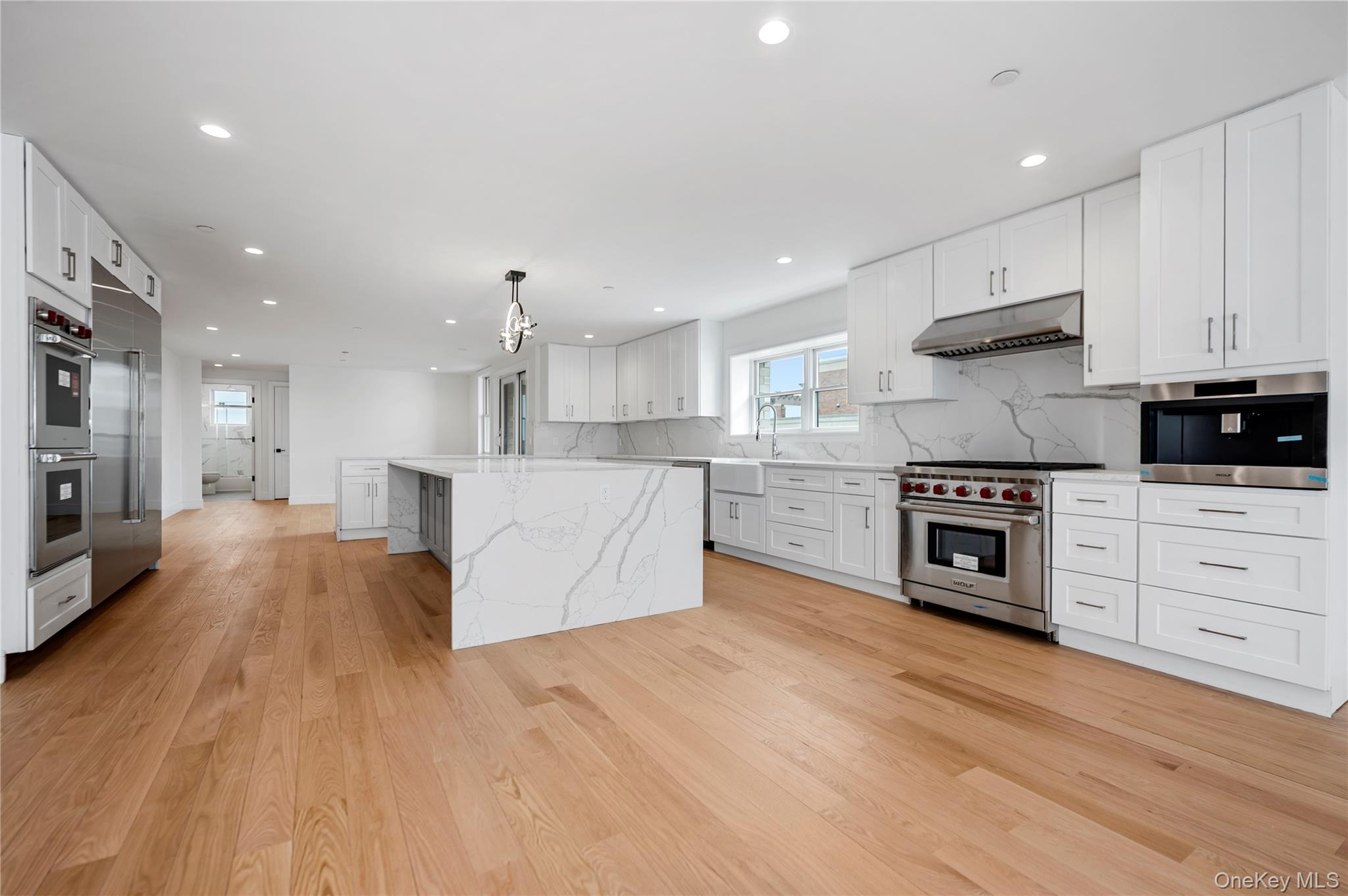 Condo Broadway  Nassau County, NY 11561, MLS-985231-20