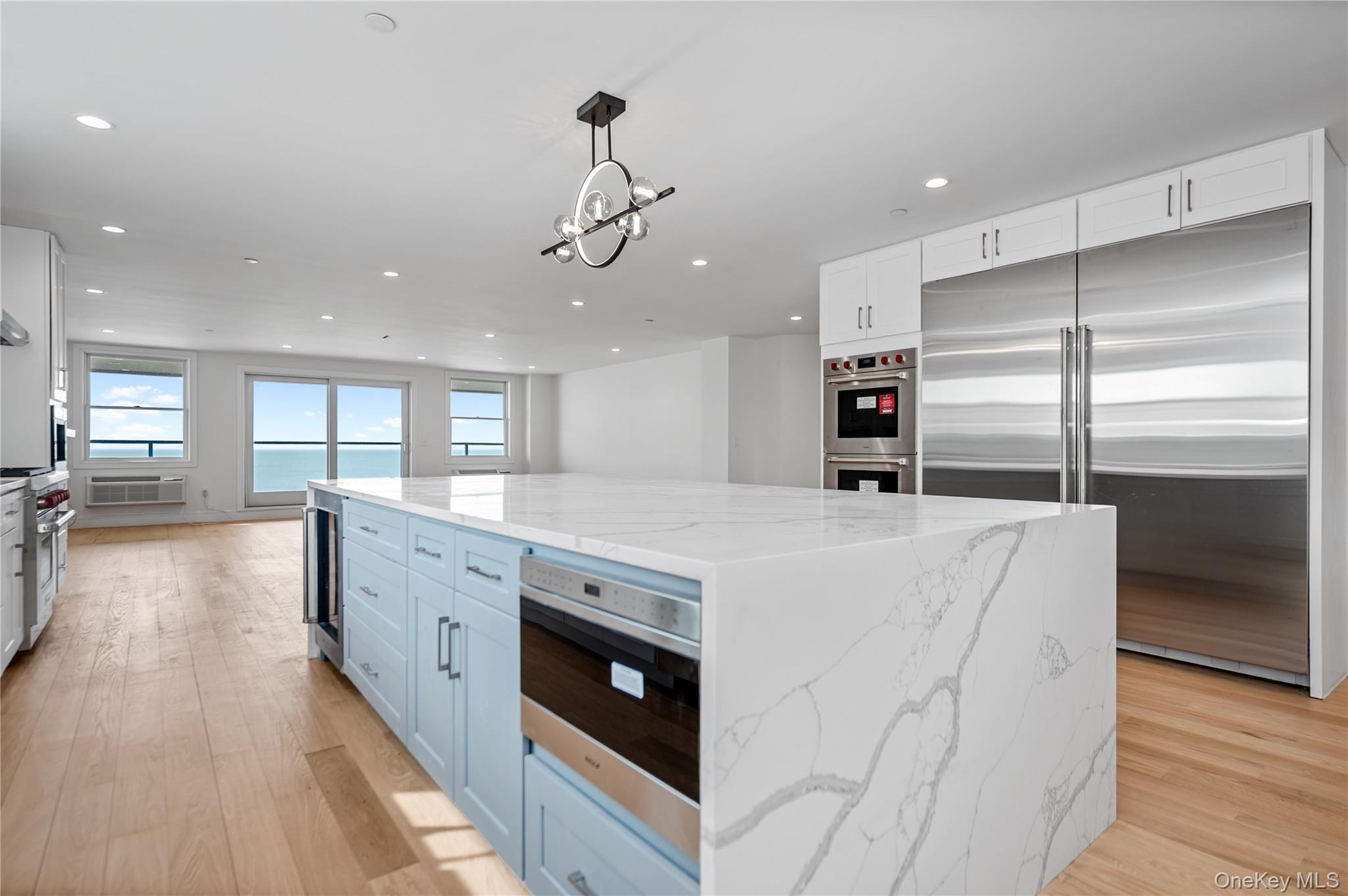 Condo Broadway  Nassau County, NY 11561, MLS-985231-25