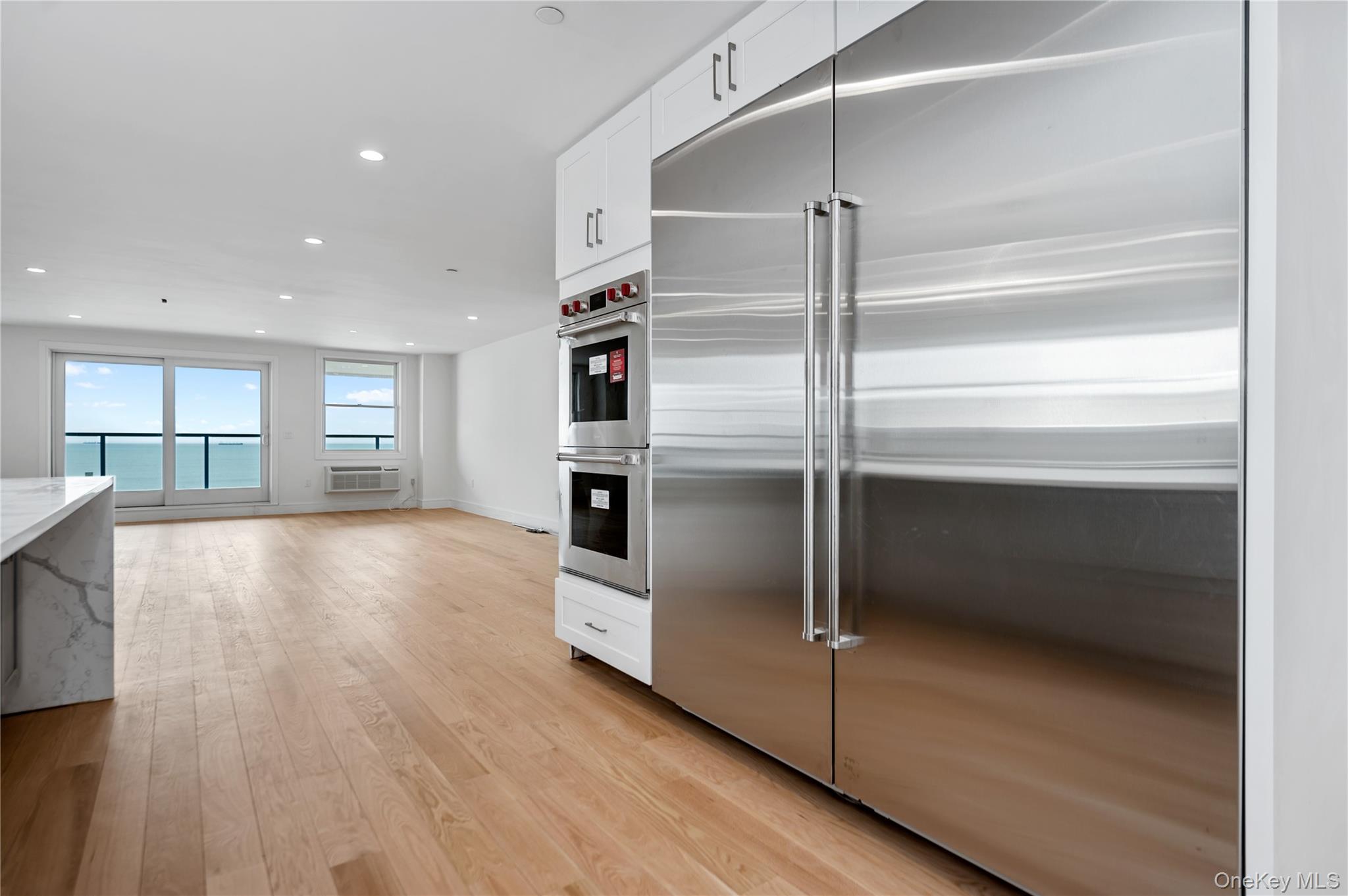 Condo Broadway  Nassau County, NY 11561, MLS-985231-26