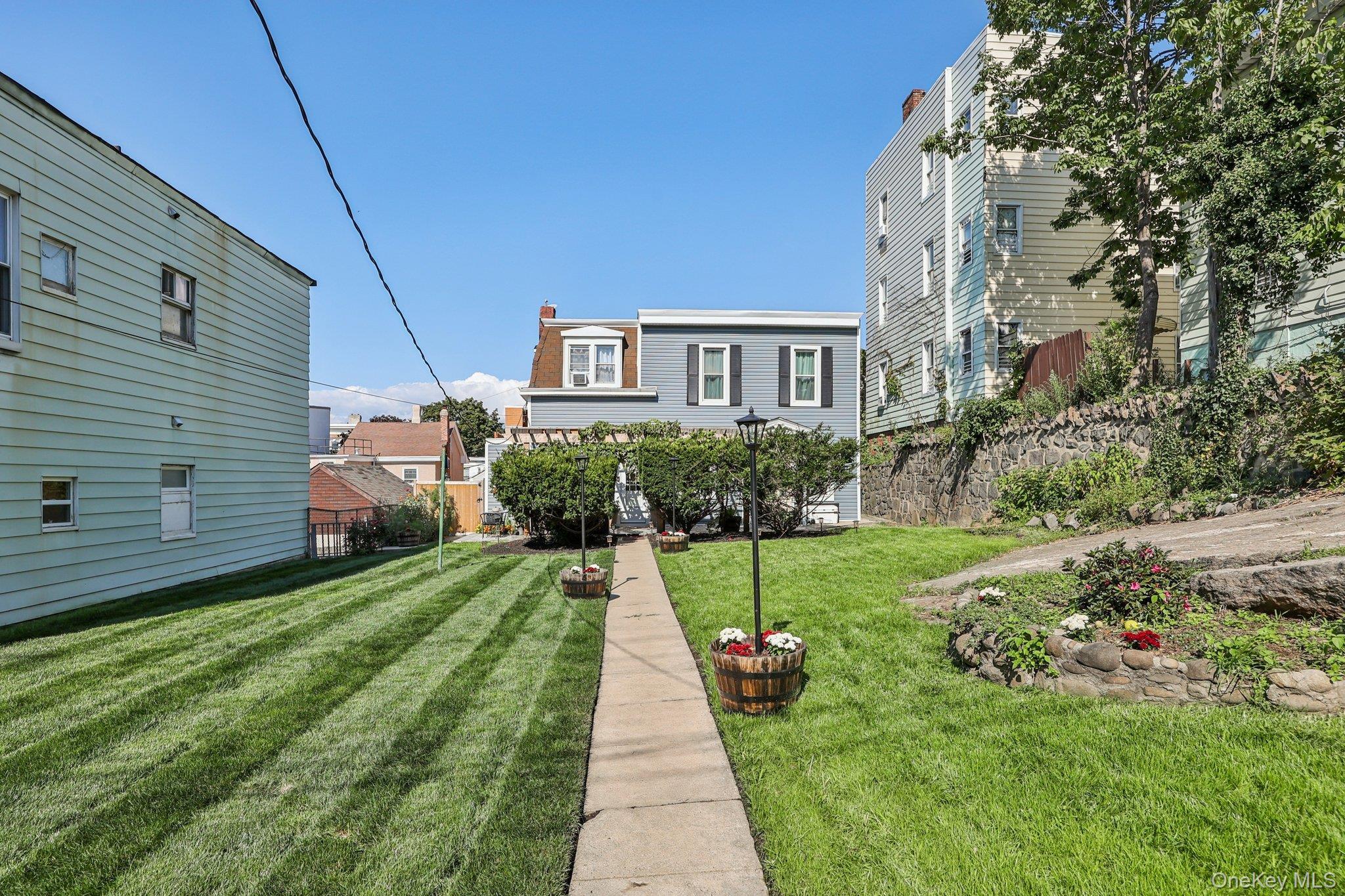 Single Family Oliver  Westchester County, NY 10701, MLS-985258-3