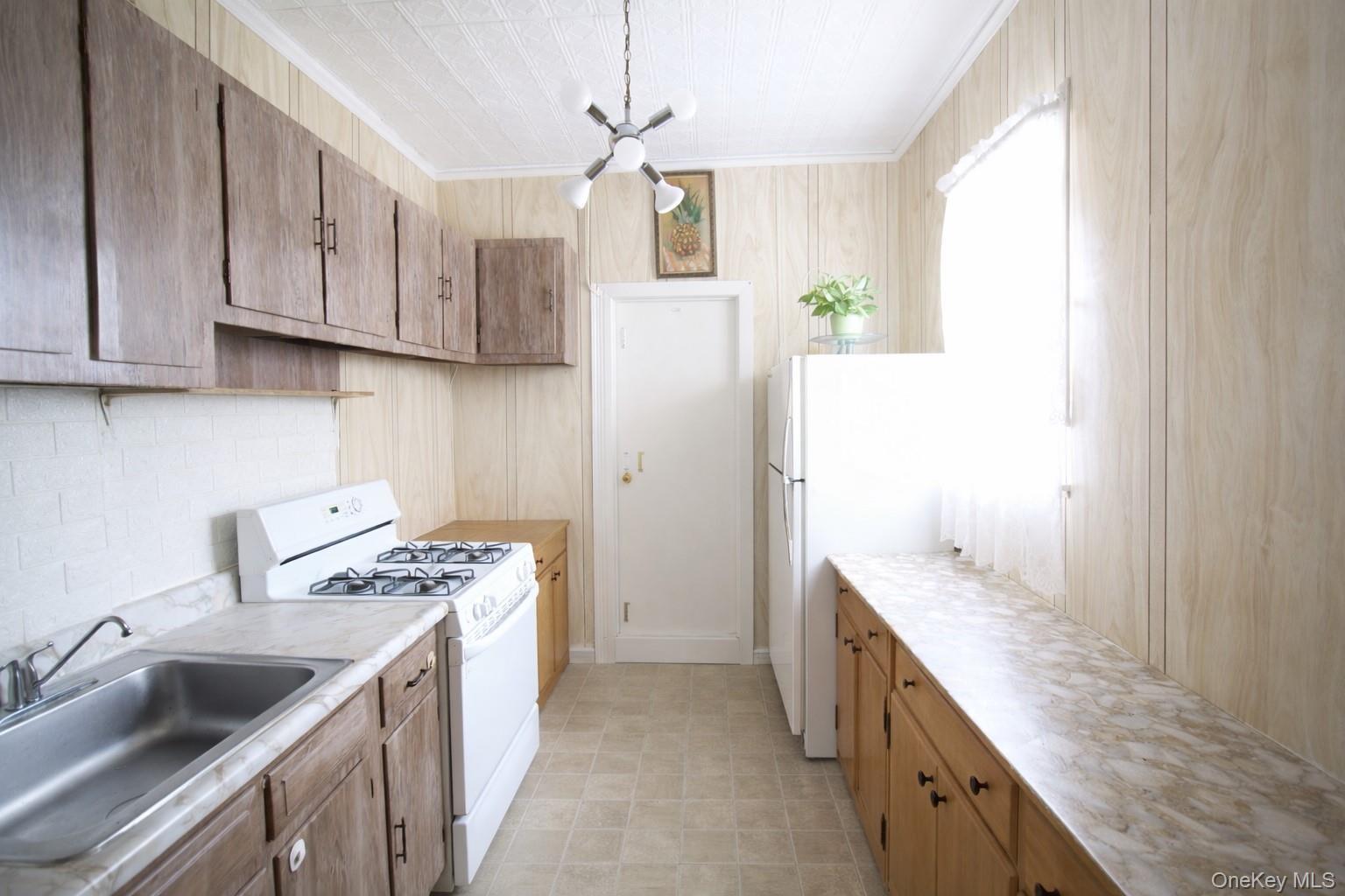 Single Family Henry  Brooklyn, NY 11222, MLS-985266-6