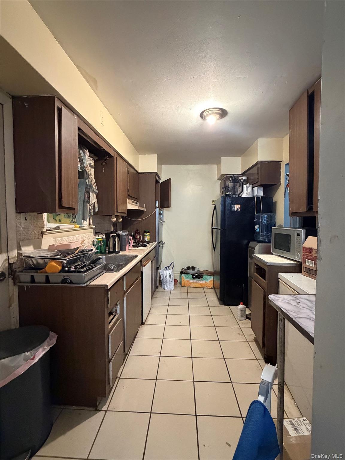 Single Family Elk  Queens, NY 11691, MLS-985272-2