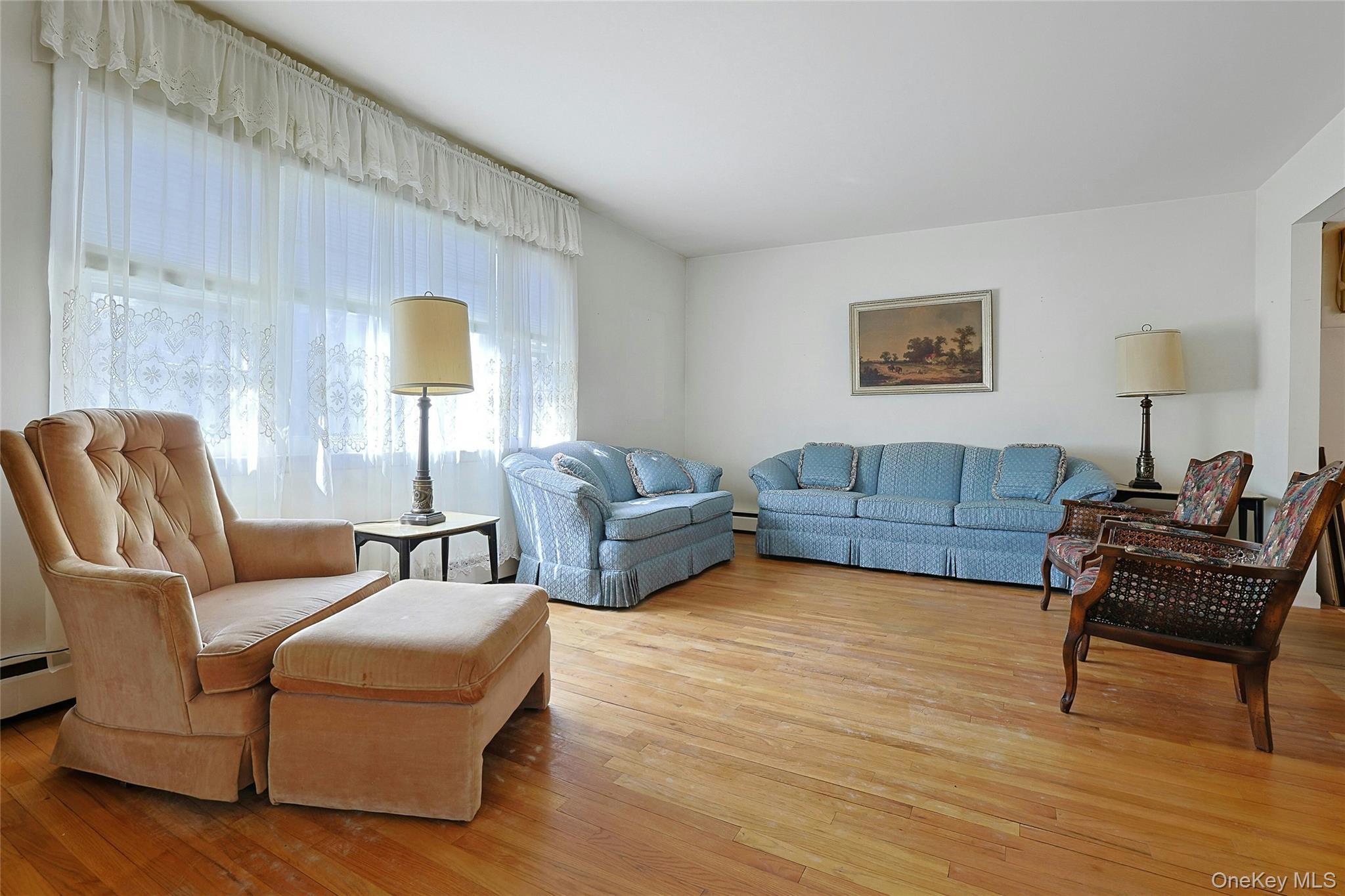 Single Family Windermere  Westchester County, NY 10710, MLS-985287-11