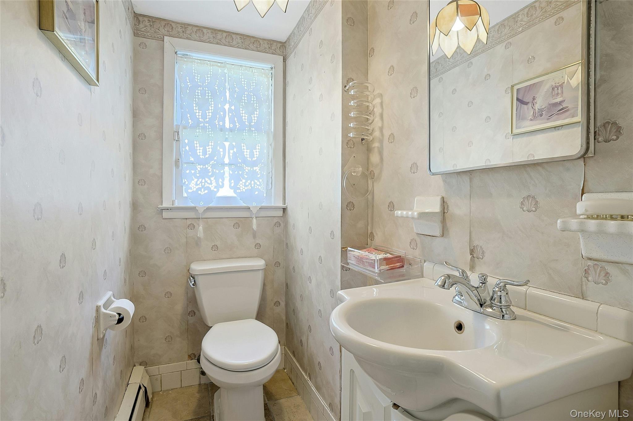 Single Family Windermere  Westchester County, NY 10710, MLS-985287-15