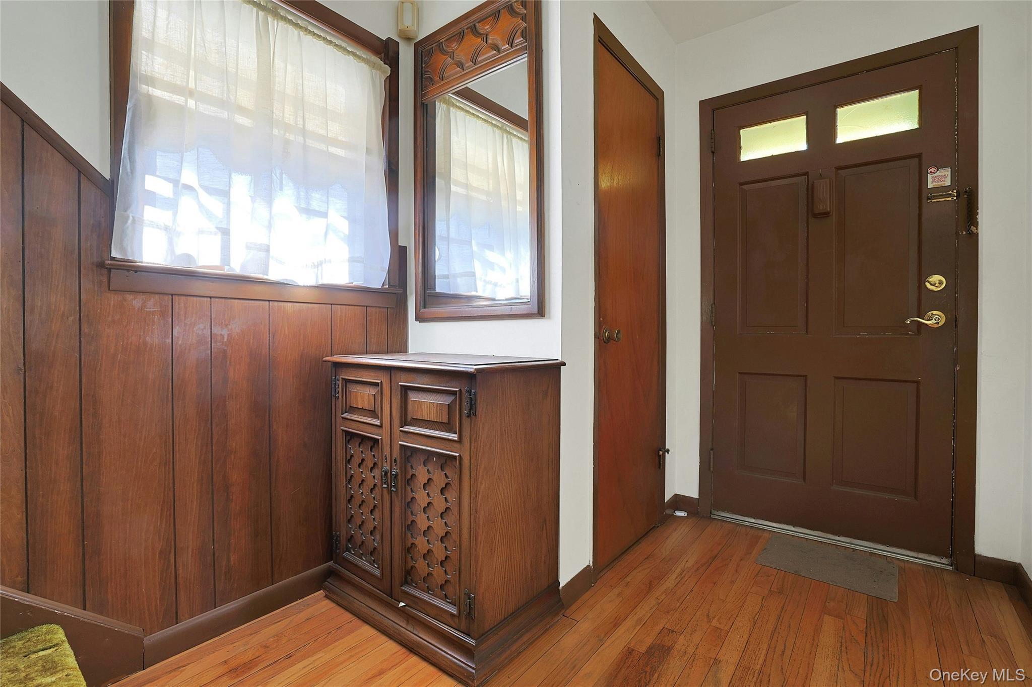 Single Family Windermere  Westchester County, NY 10710, MLS-985287-16