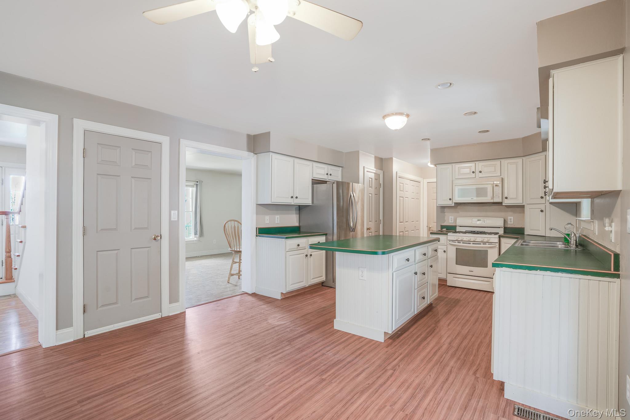 Single Family Whitfield  Ulster County, NY 12404, MLS-985291-10