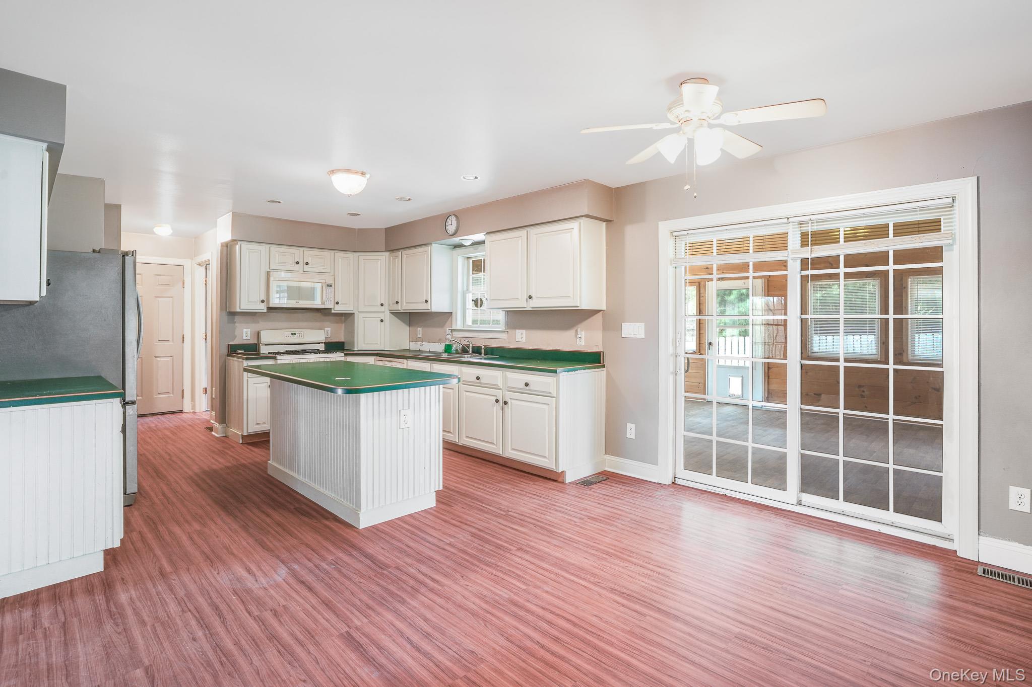 Single Family Whitfield  Ulster County, NY 12404, MLS-985291-12