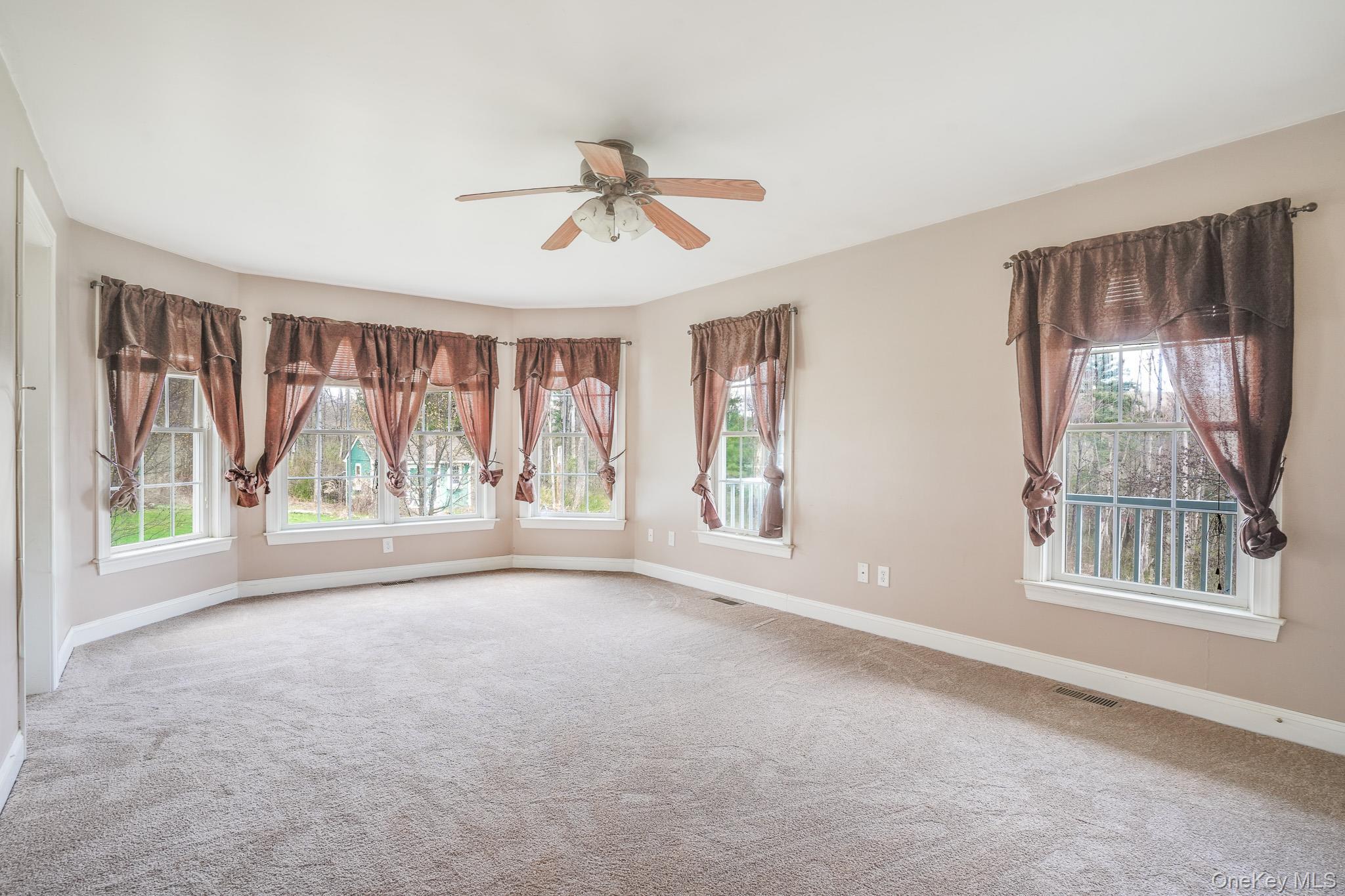 Single Family Whitfield  Ulster County, NY 12404, MLS-985291-21