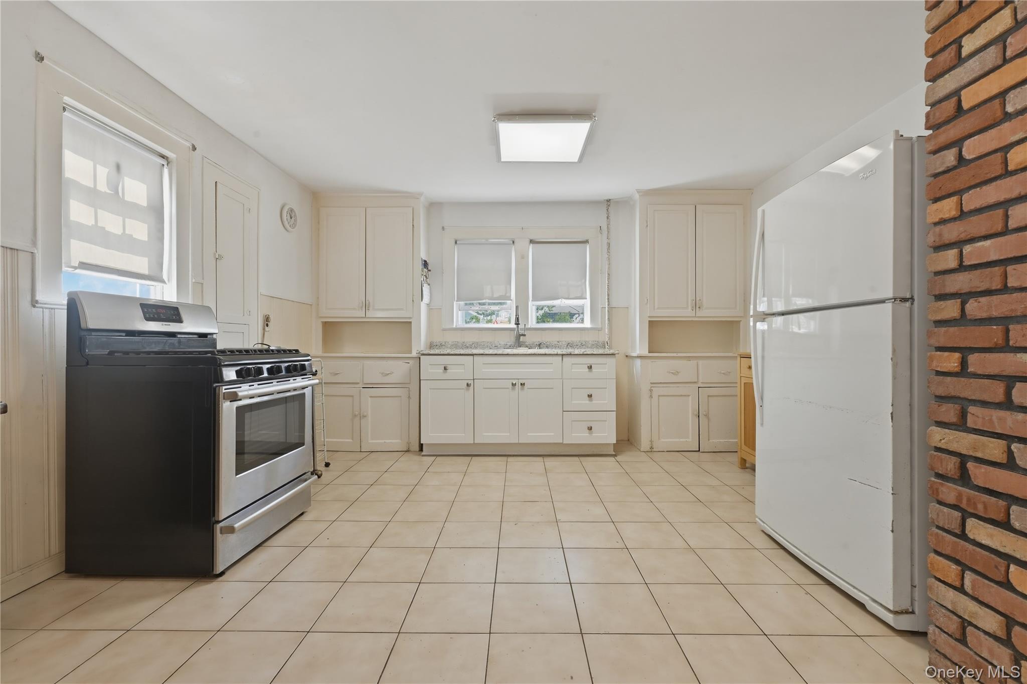 Single Family Ocean  Nassau County, NY 11518, MLS-985304-9