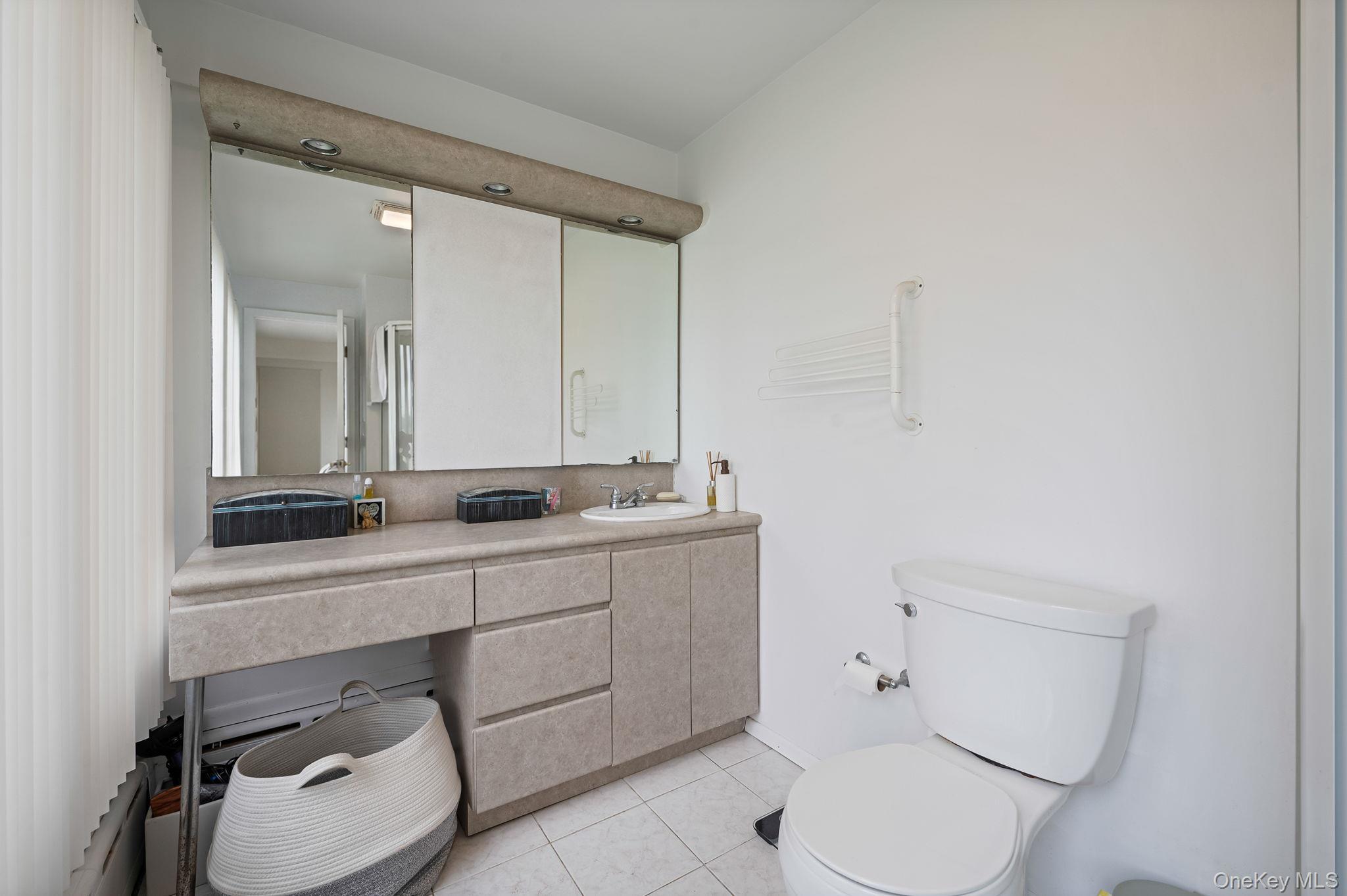 Single Family Mckinley  Suffolk County, NY 11717, MLS-985309-22