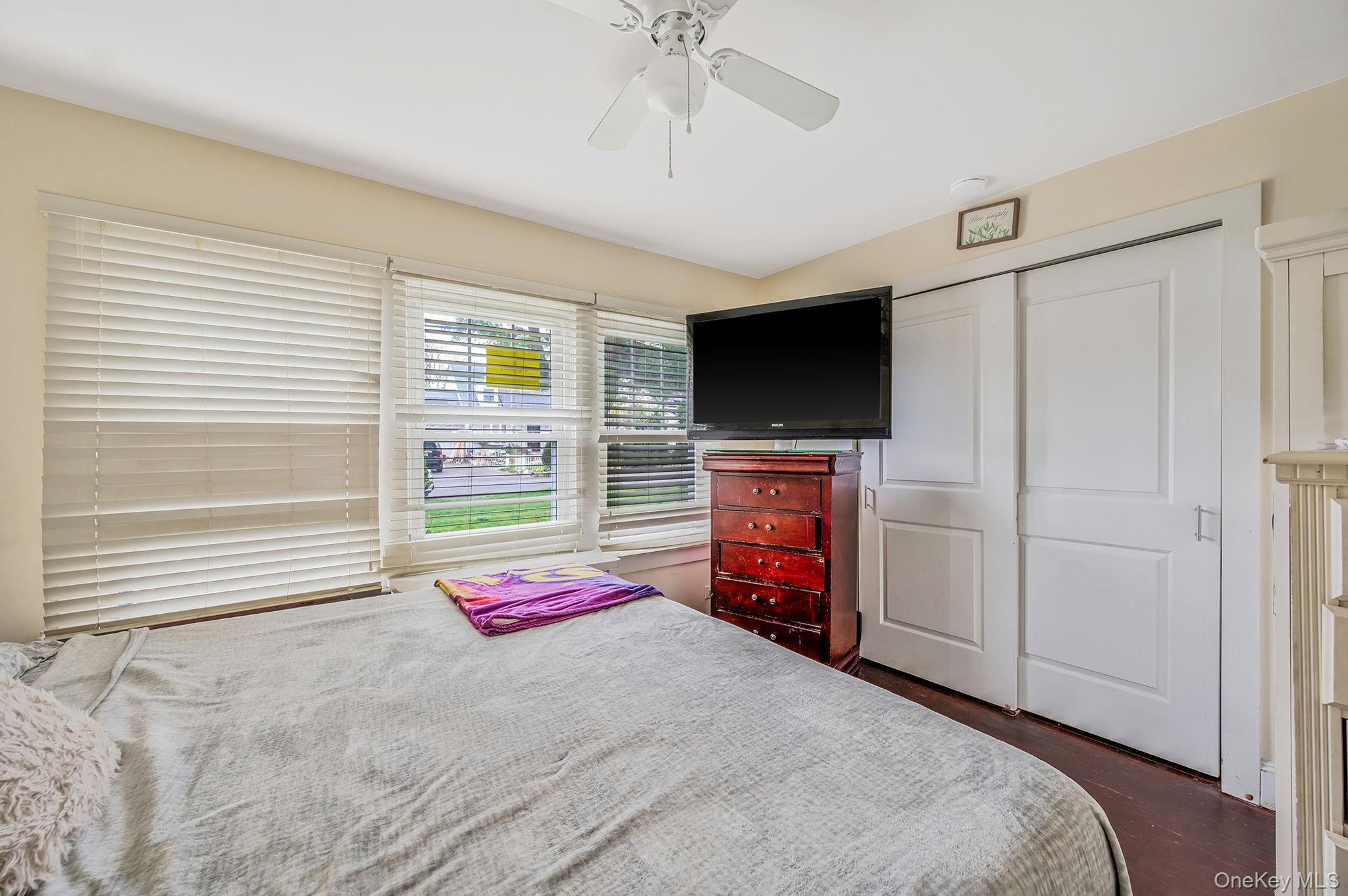 Single Family Mckinley  Suffolk County, NY 11717, MLS-985309-27