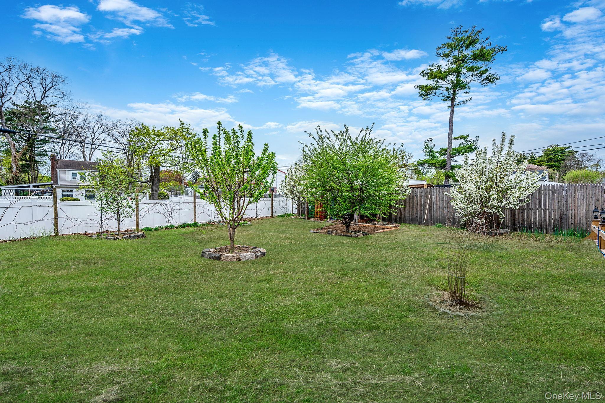 Single Family Mckinley  Suffolk County, NY 11717, MLS-985309-45