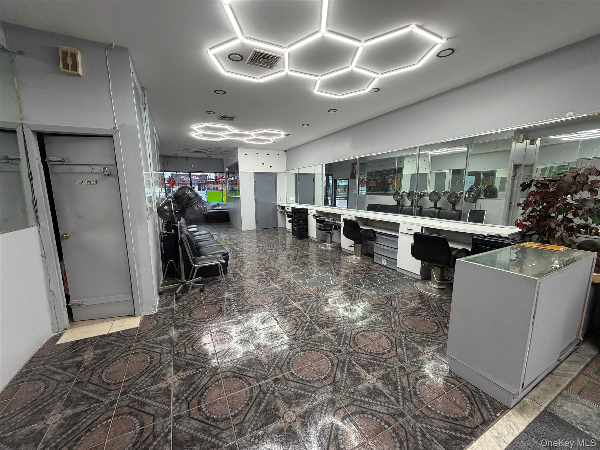 Commercial Lease Flatbush  Brooklyn, NY 11210, MLS-985310-5