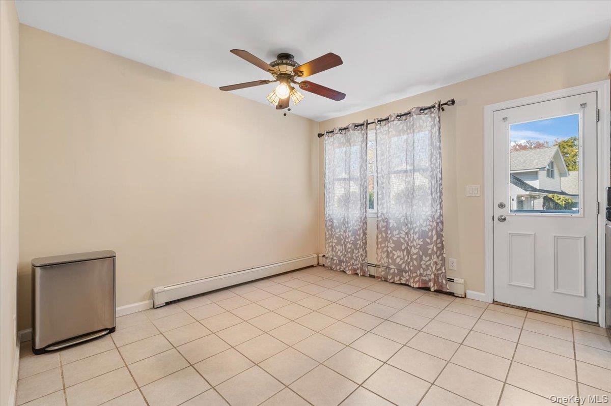 Single Family Maple  Suffolk County, NY 11746, MLS-985312-10