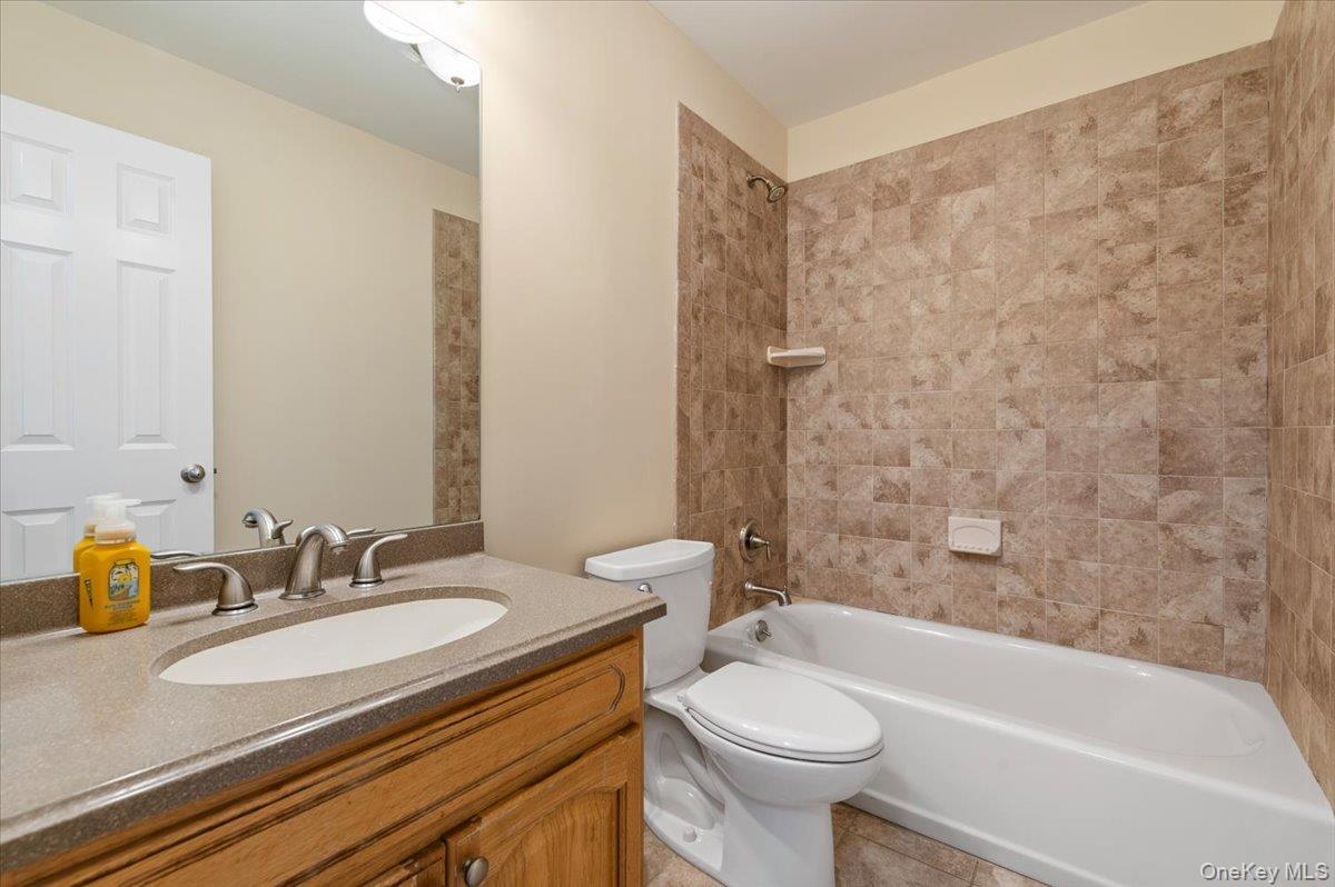 Single Family Maple  Suffolk County, NY 11746, MLS-985312-15